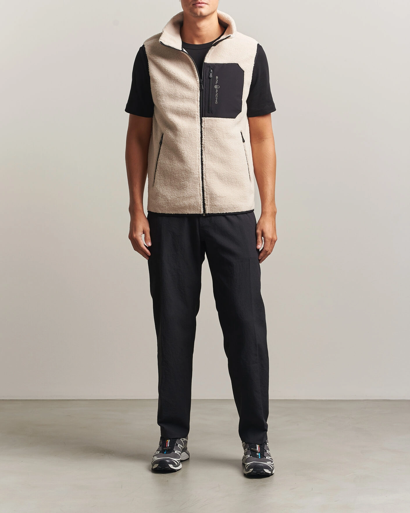 Herr | Västar | Sail Racing | Bowman Pile Vest Ivory