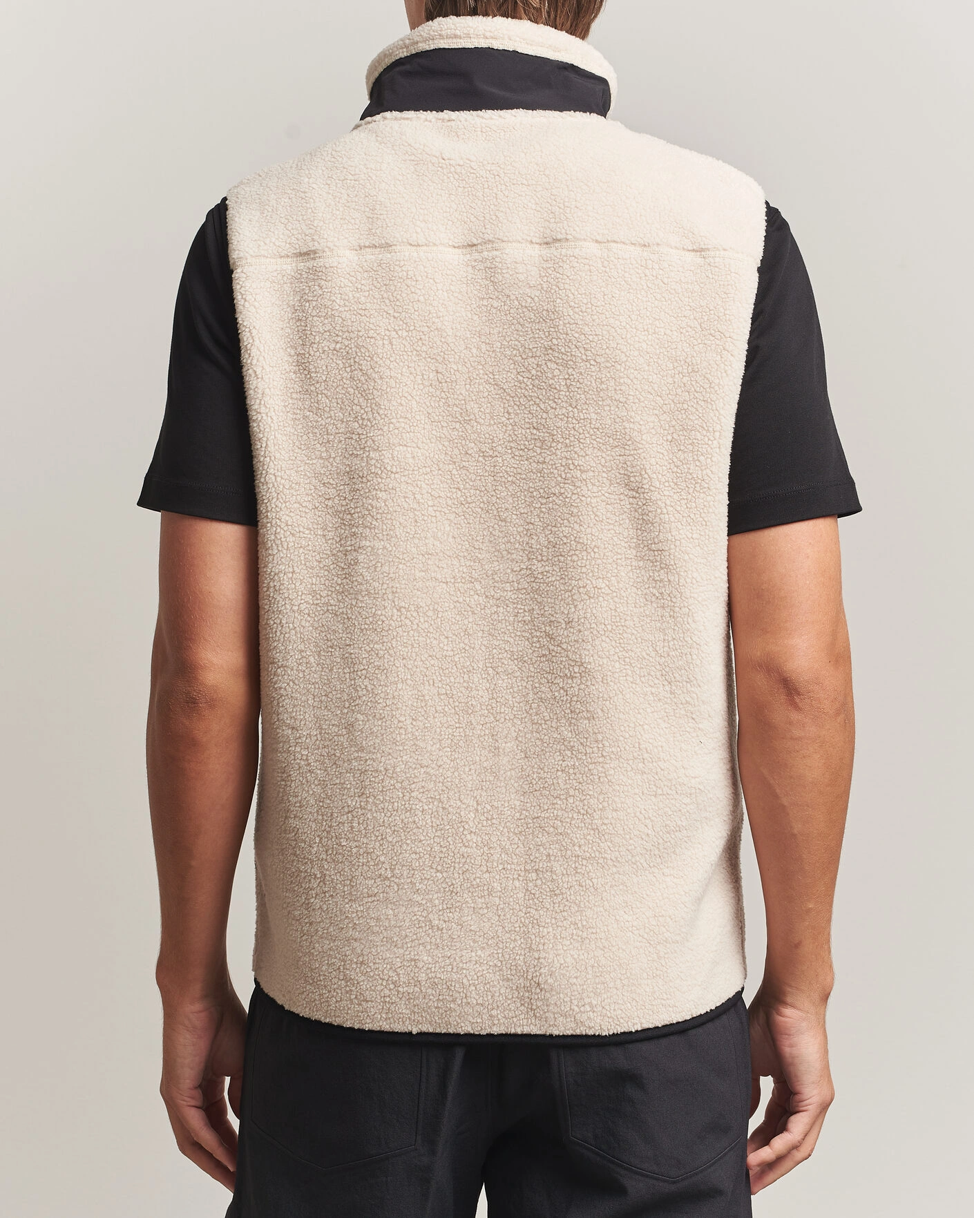 Herr | Västar | Sail Racing | Bowman Pile Vest Ivory