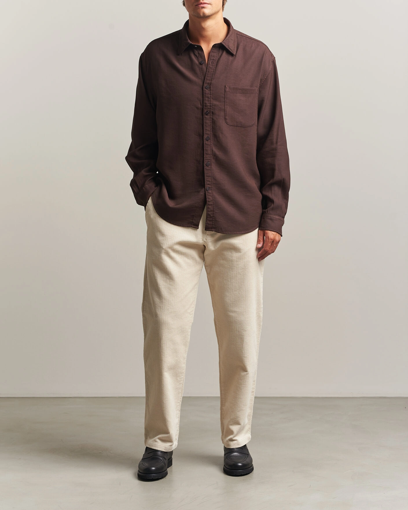 Herr | Byxor | NN07 | Aden Regular Fit Corduroy Chinos Ivory