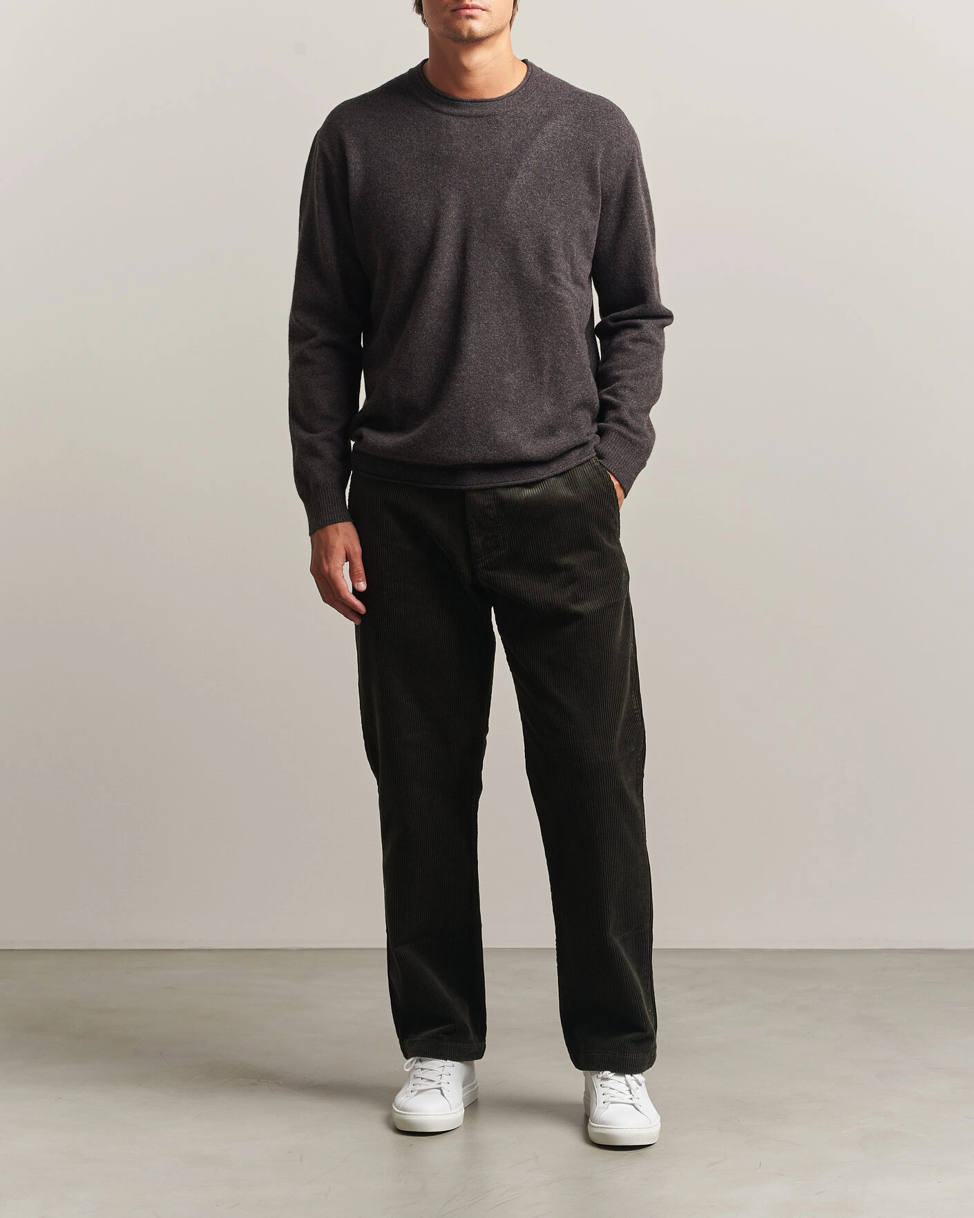 Herr |  | NN07 | Aden Regular Fit Corduroy Chinos Dark Army