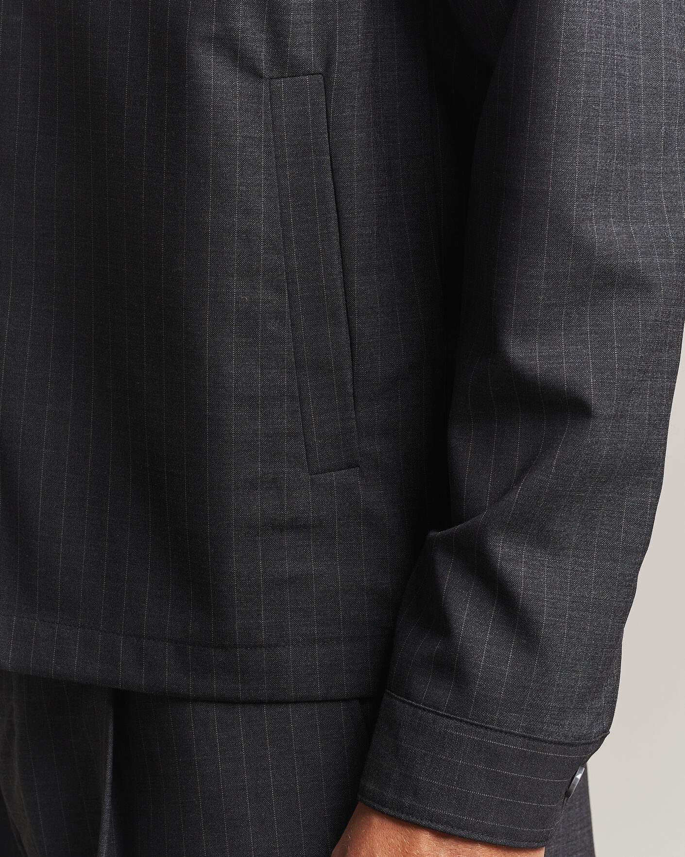 Herr | Skjortor | NN07 | Zander Wool Pinstriped Overshirt Dark Grey