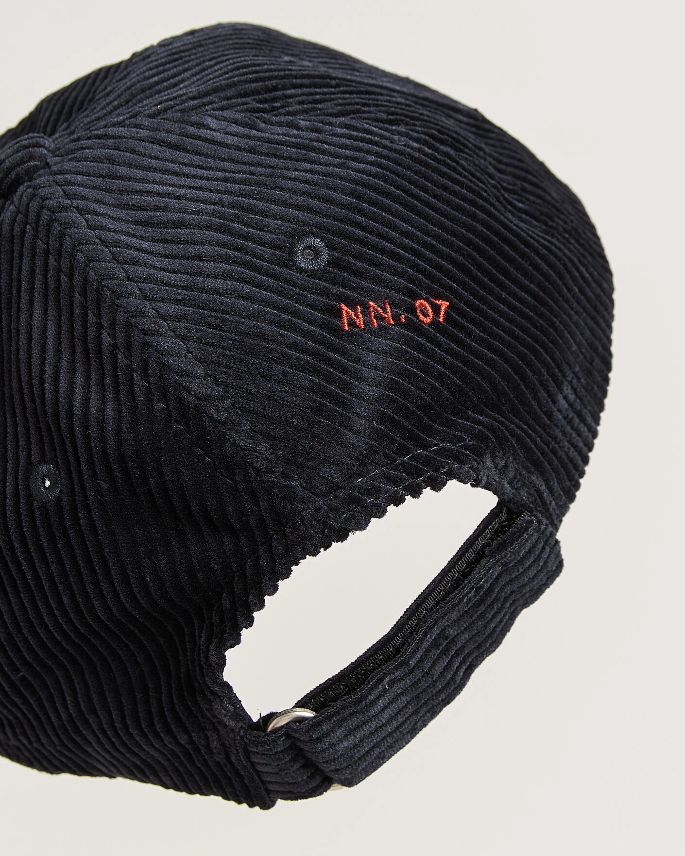 Herr | Hattar & kepsar | NN07 | Corduroy Dad Cap Deep Navy