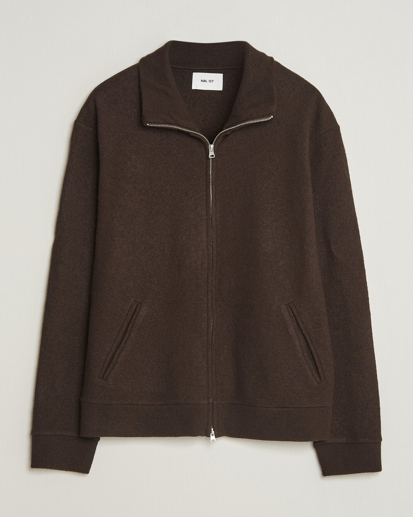 Herr | Tröjor | NN07 | Soft Boiled Wool Full Zip Deep Truffle
