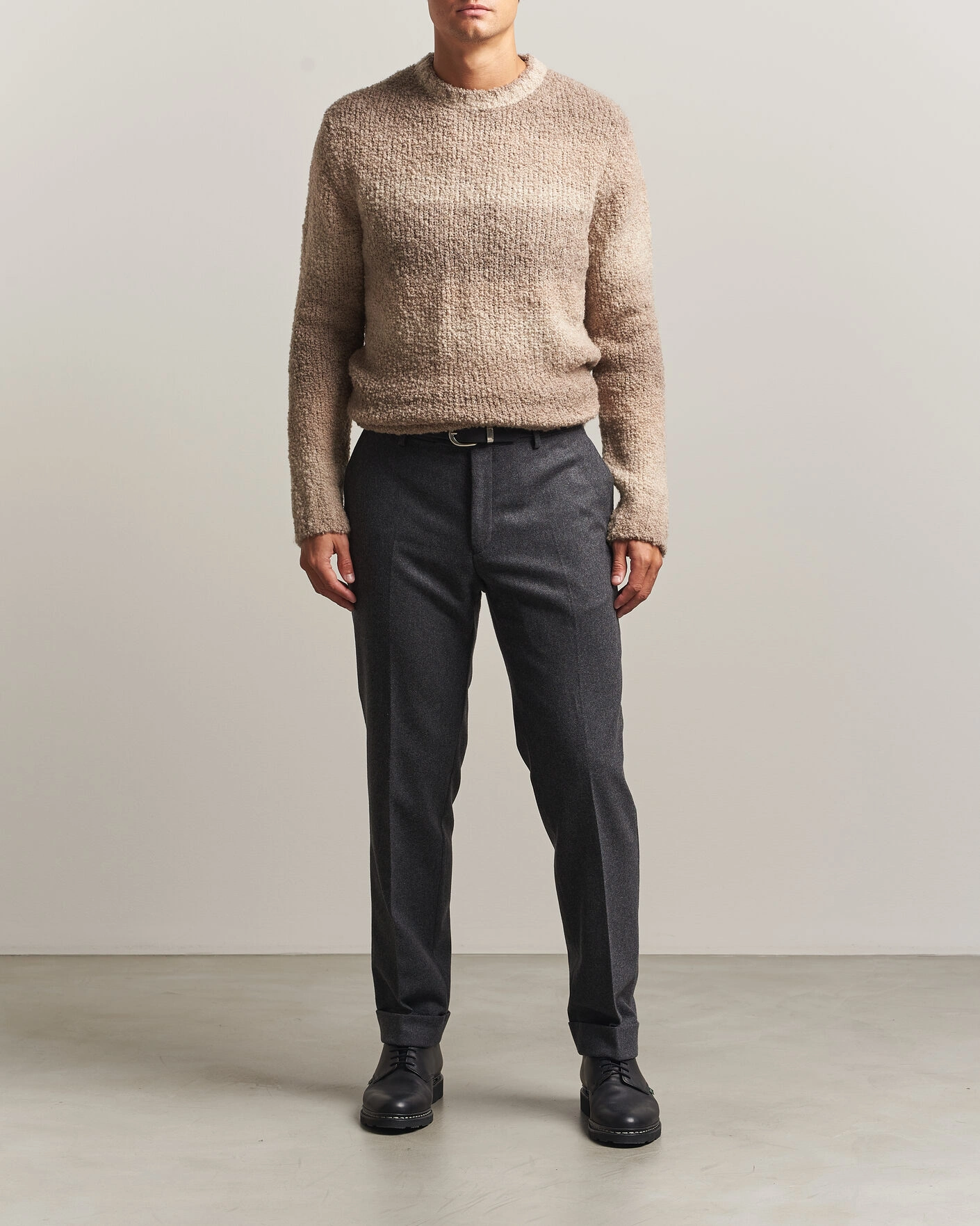 Herr | Tröjor | Oscar Jacobson | Ronnie Heavy Knitted Wool Crewneck Beige