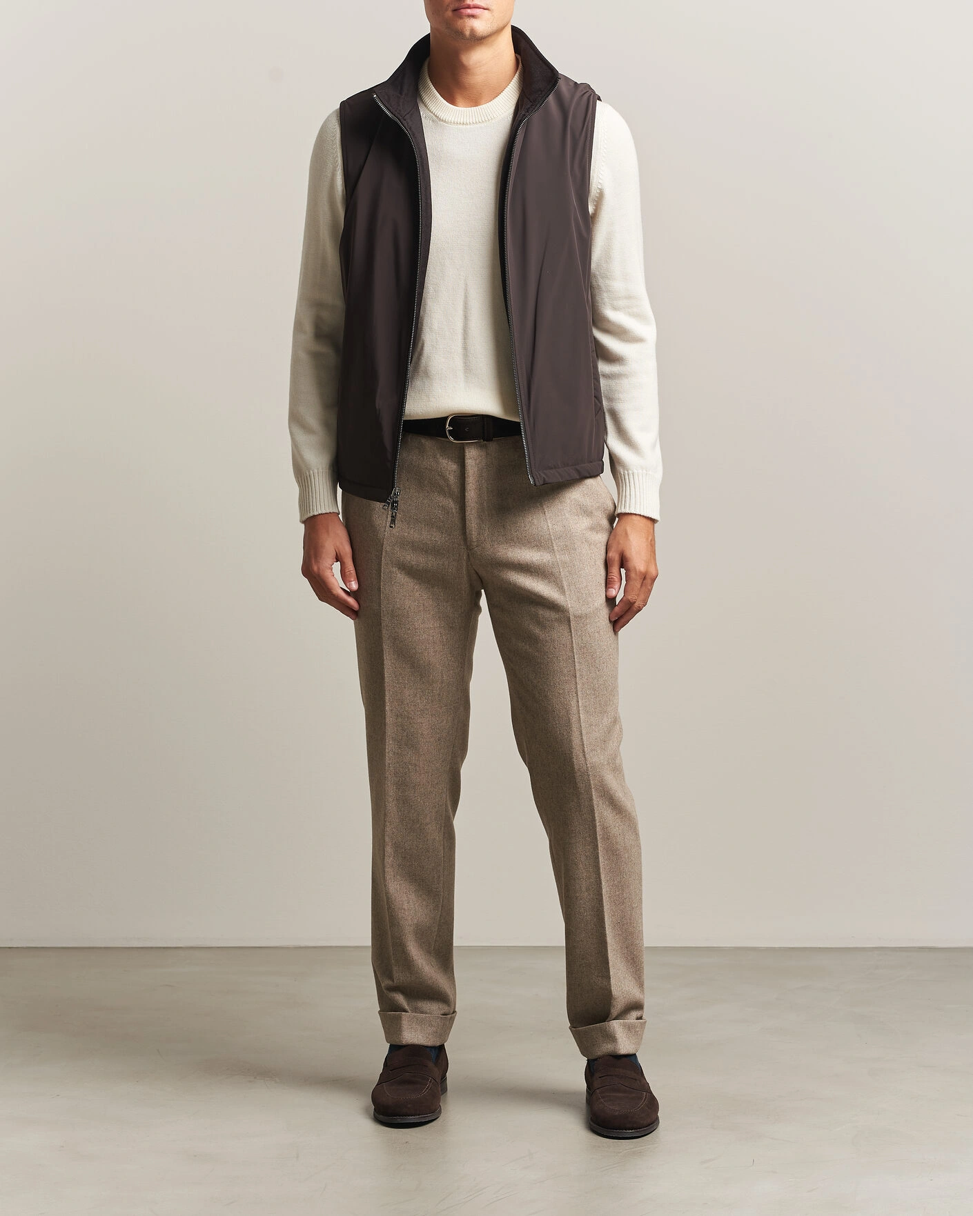 Herr | Västar | Oscar Jacobson | Nylon/Wool Reversible Vest Brown