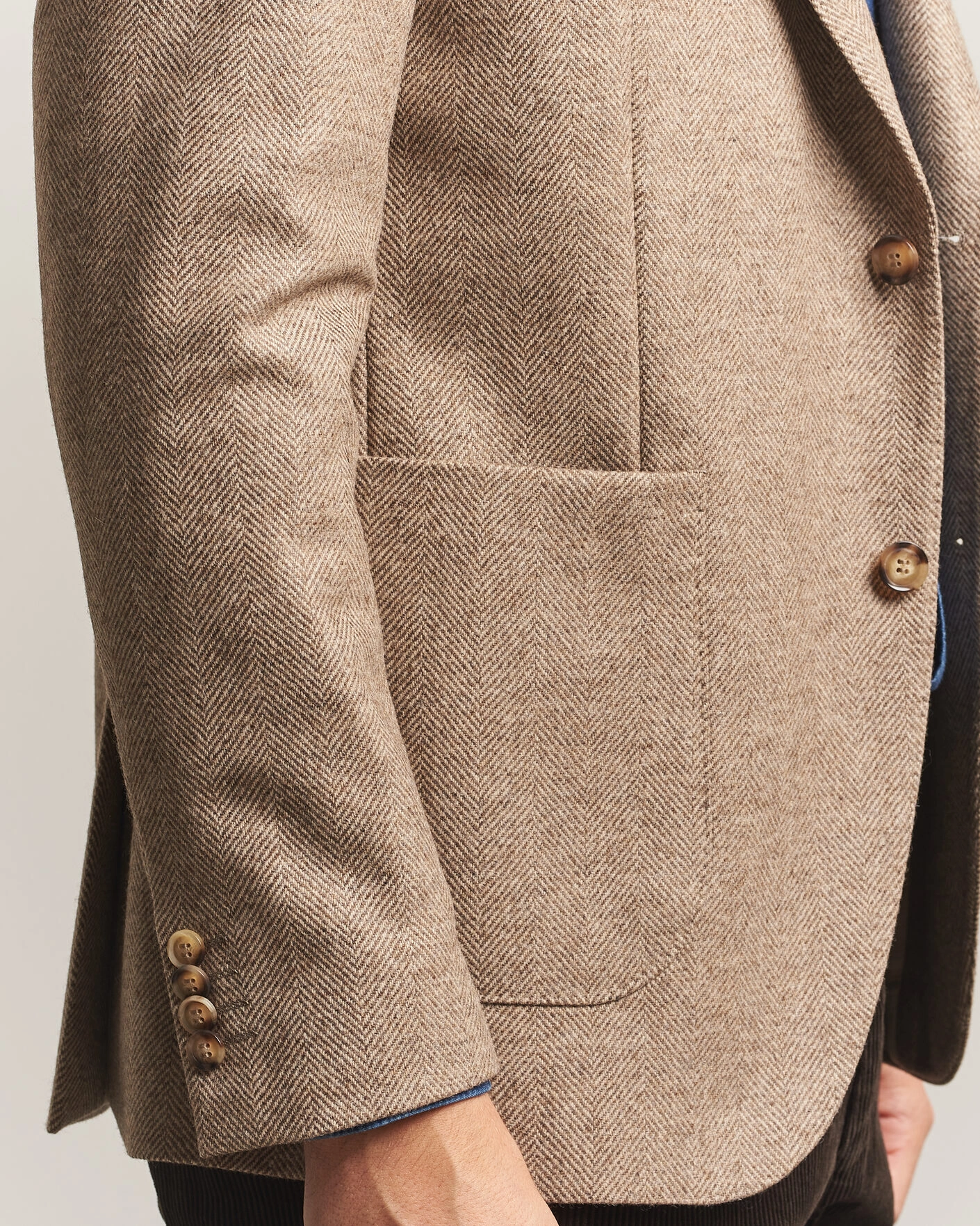 Herr | Kavajer | Oscar Jacobson | Fogerty Herringbone Wool Blazer Beige
