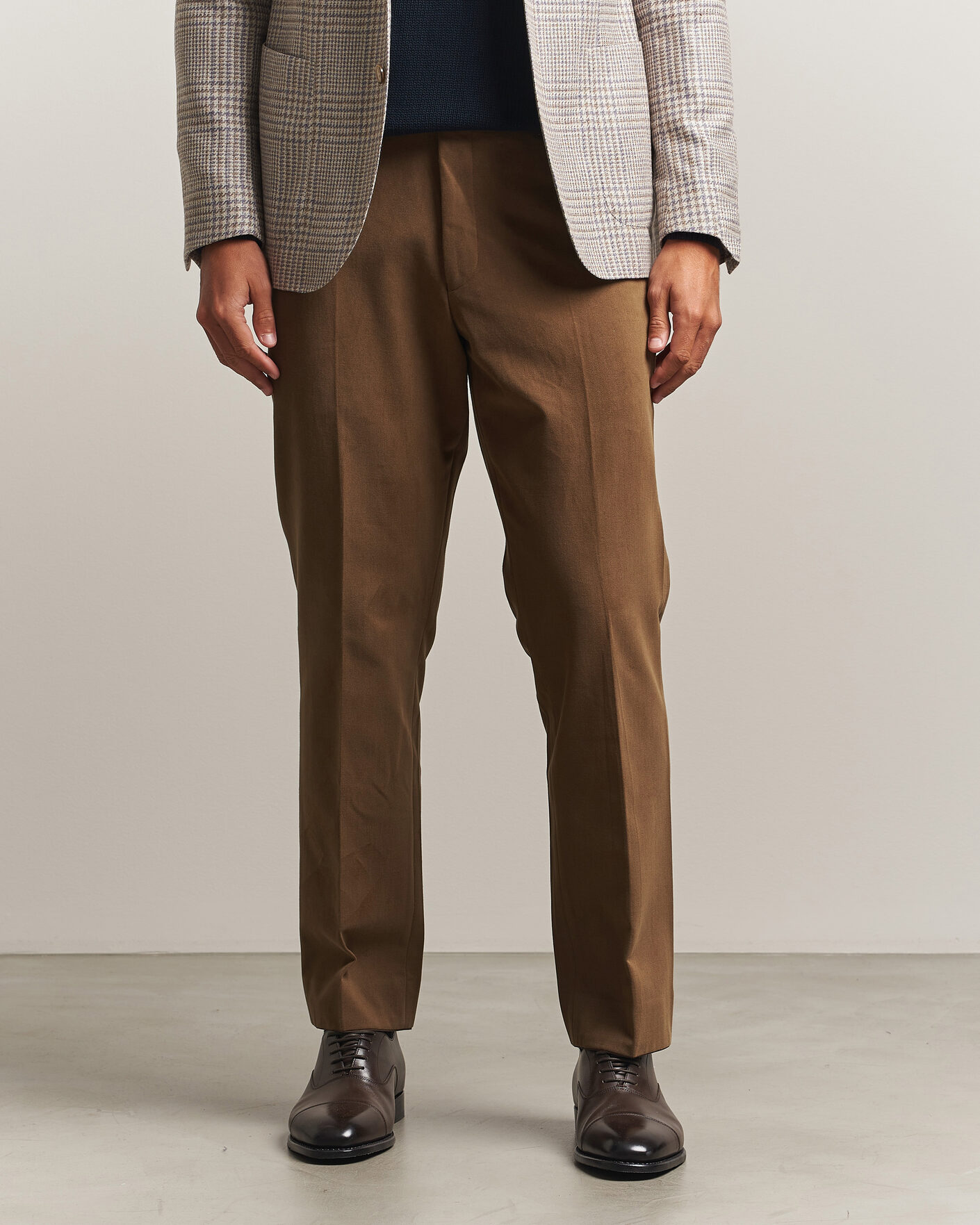 Herr | Byxor | Oscar Jacobson | Dandy Brushed Cotton Trousers Camel