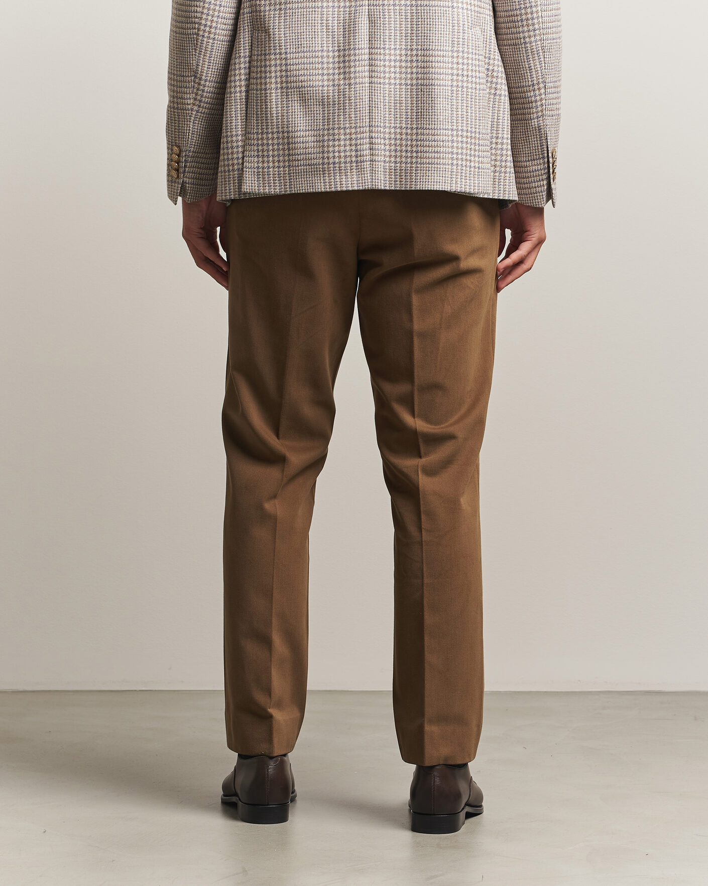Herr | Byxor | Oscar Jacobson | Dandy Brushed Cotton Trousers Camel