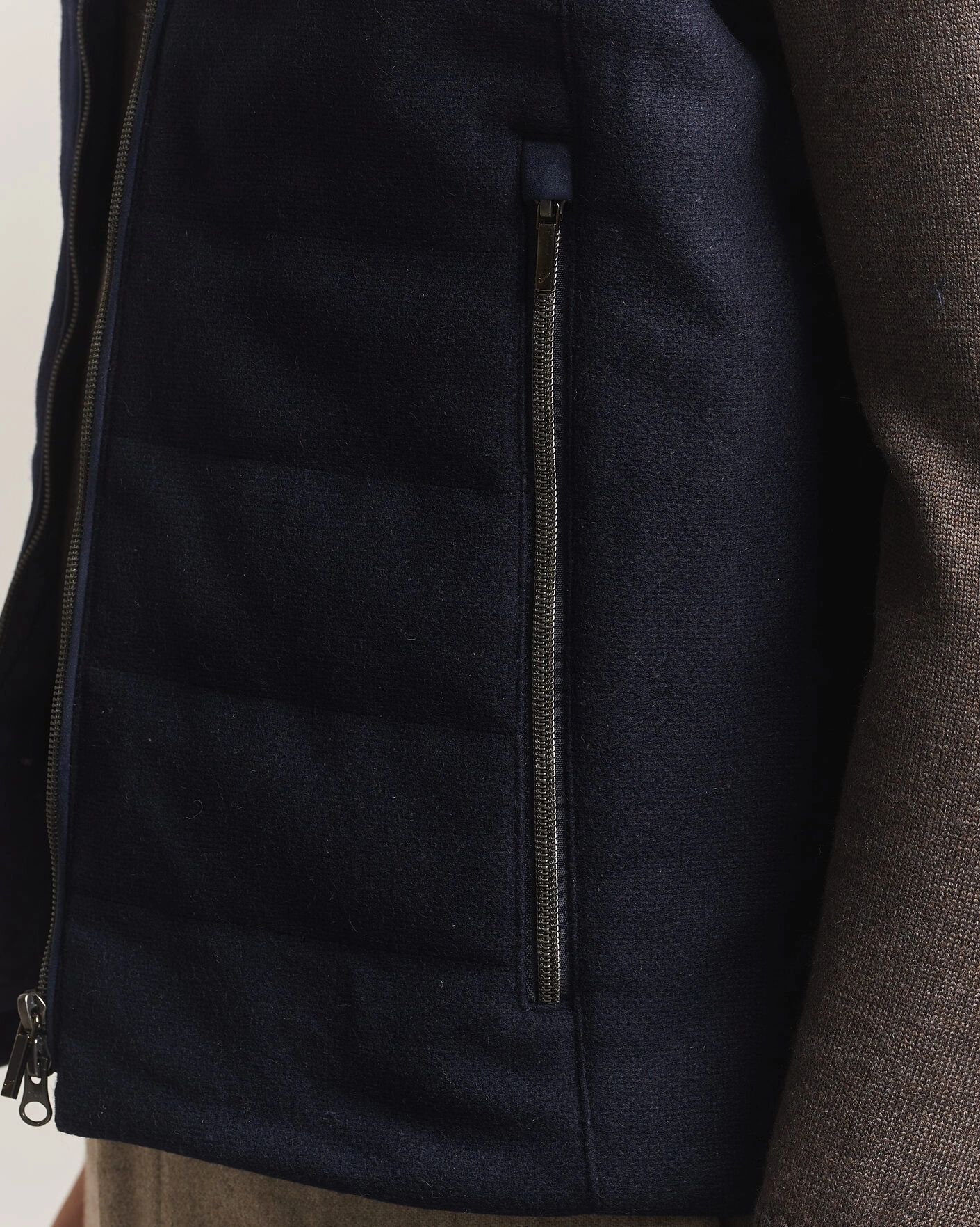 Herr | Västar | Stenströms | Wool Alcantara Detail Light Padded Vest Navy