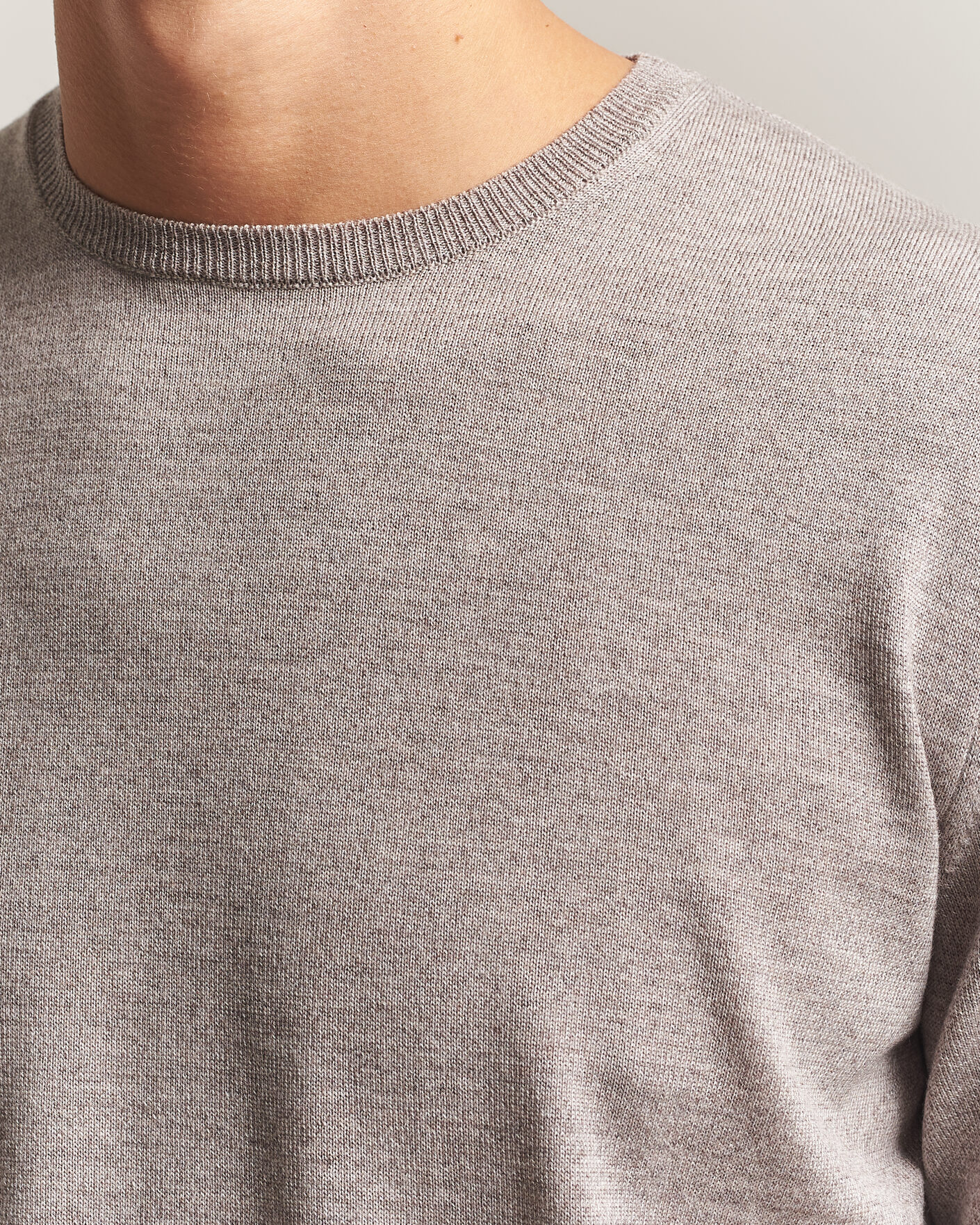 Herr | Tröjor | Stenströms | Merino Patch Crew Neck Beige