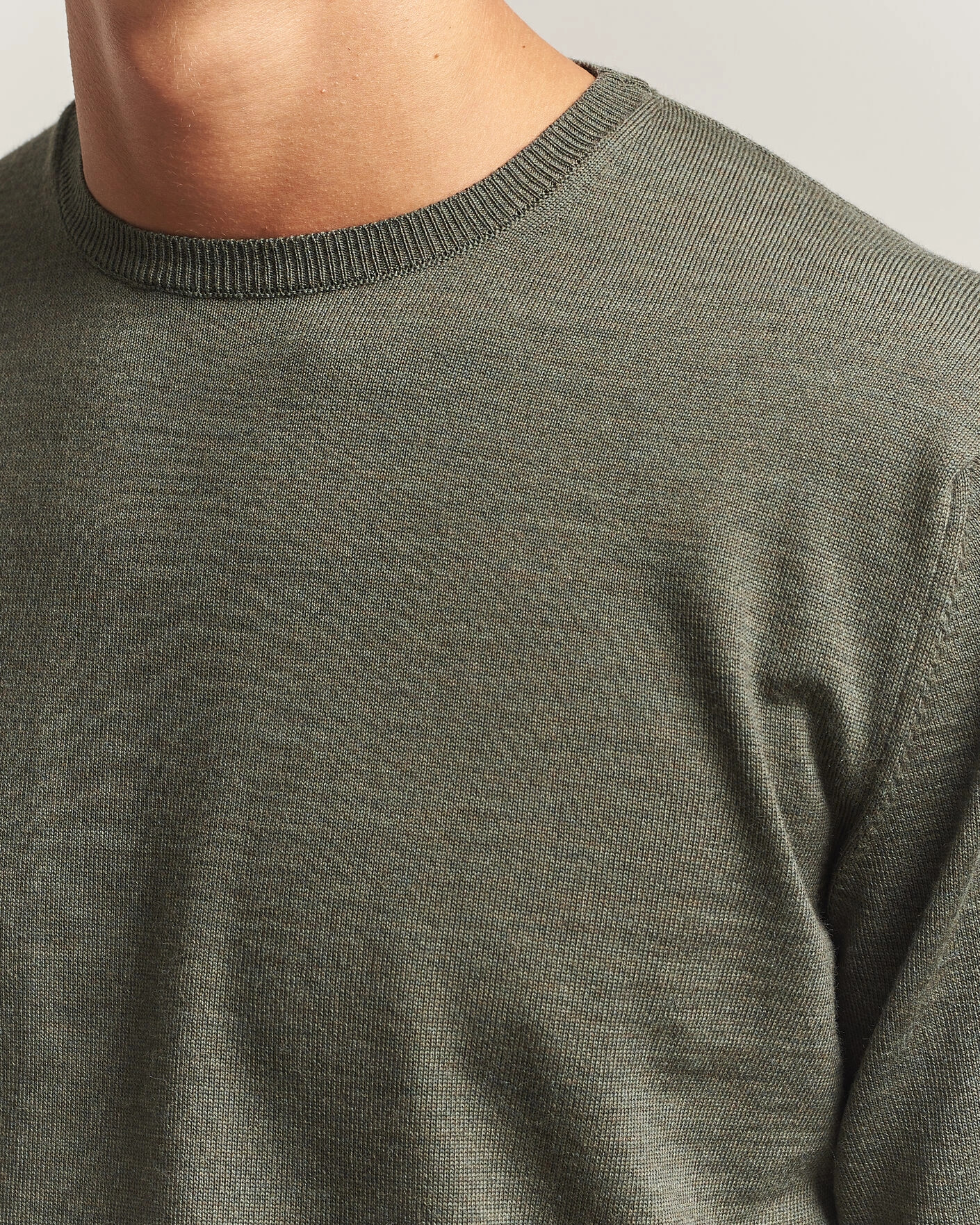 Herr | Tröjor | Stenströms | Merino Patch Crew Neck Dark Green