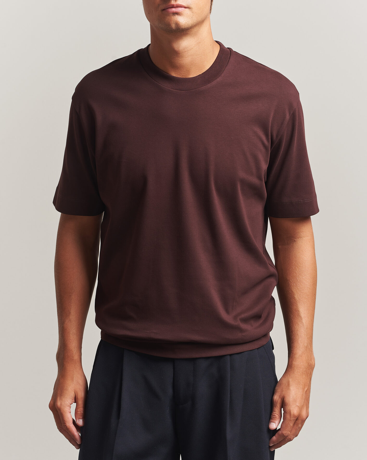 Herr | T-Shirts | Sunspel | Heavy Weight Supima Cotton T-Shirt Dark Brown