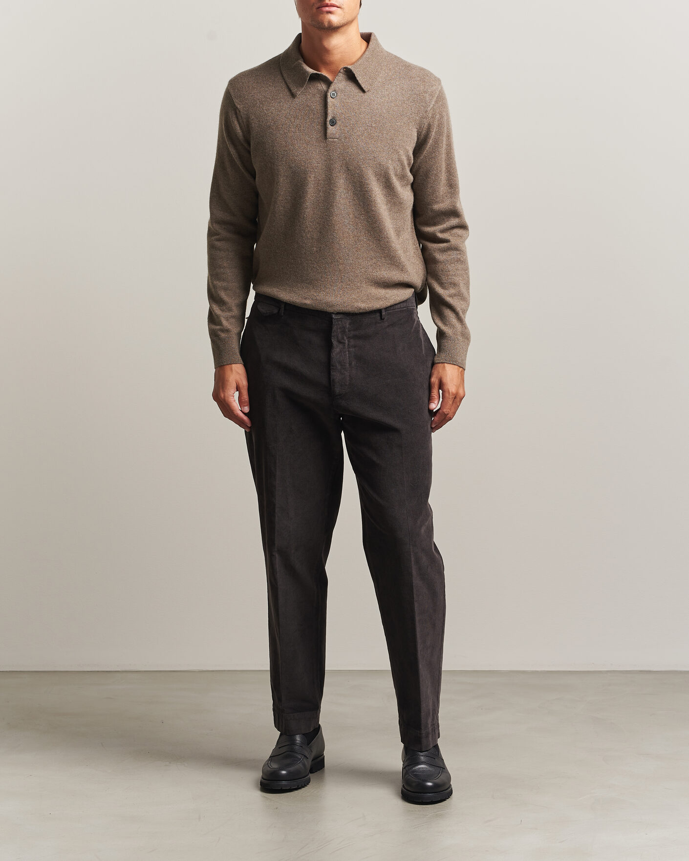 Herr | Tröjor | Sunspel | Cashmere Polo Taupe