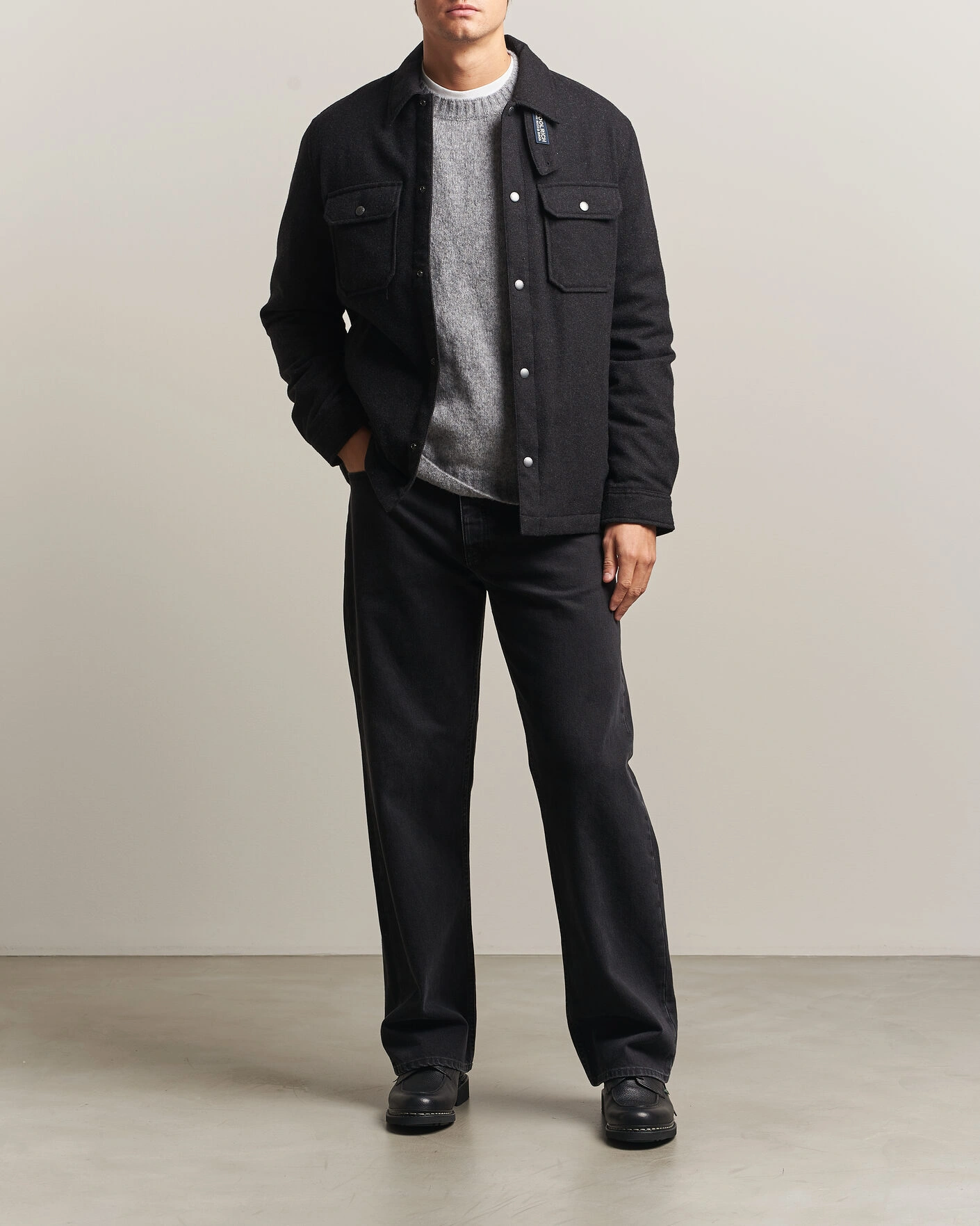 Herr | Jackor | Woolrich | Alaskan Wool Light Padded Shirt Jacket Faded Black
