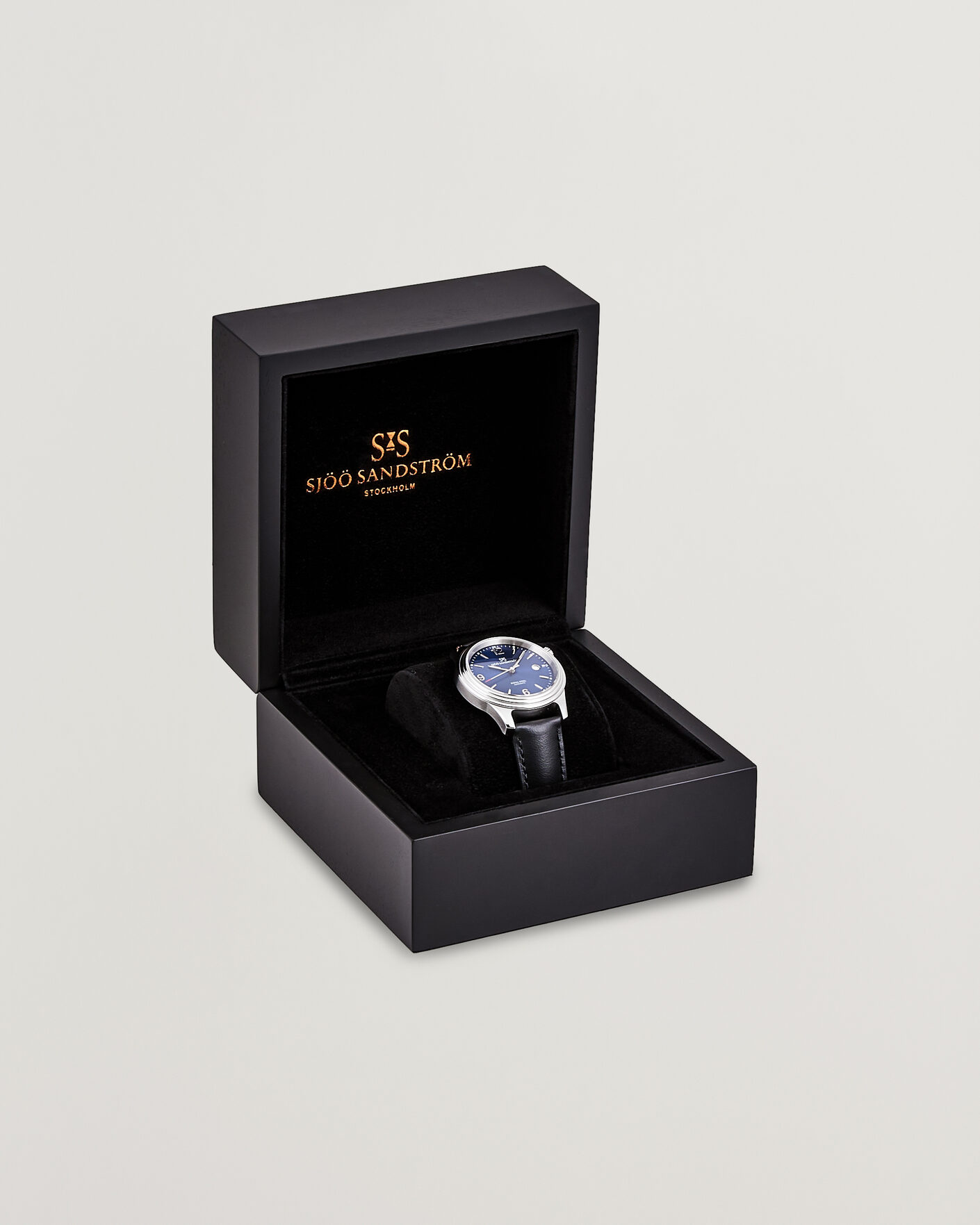 Herr | Sjöö Sandström Royal Steel 41mm Black Calf Blue Dial | Sjöö Sandström | Royal Steel 41mm Black Calf Blue Dial