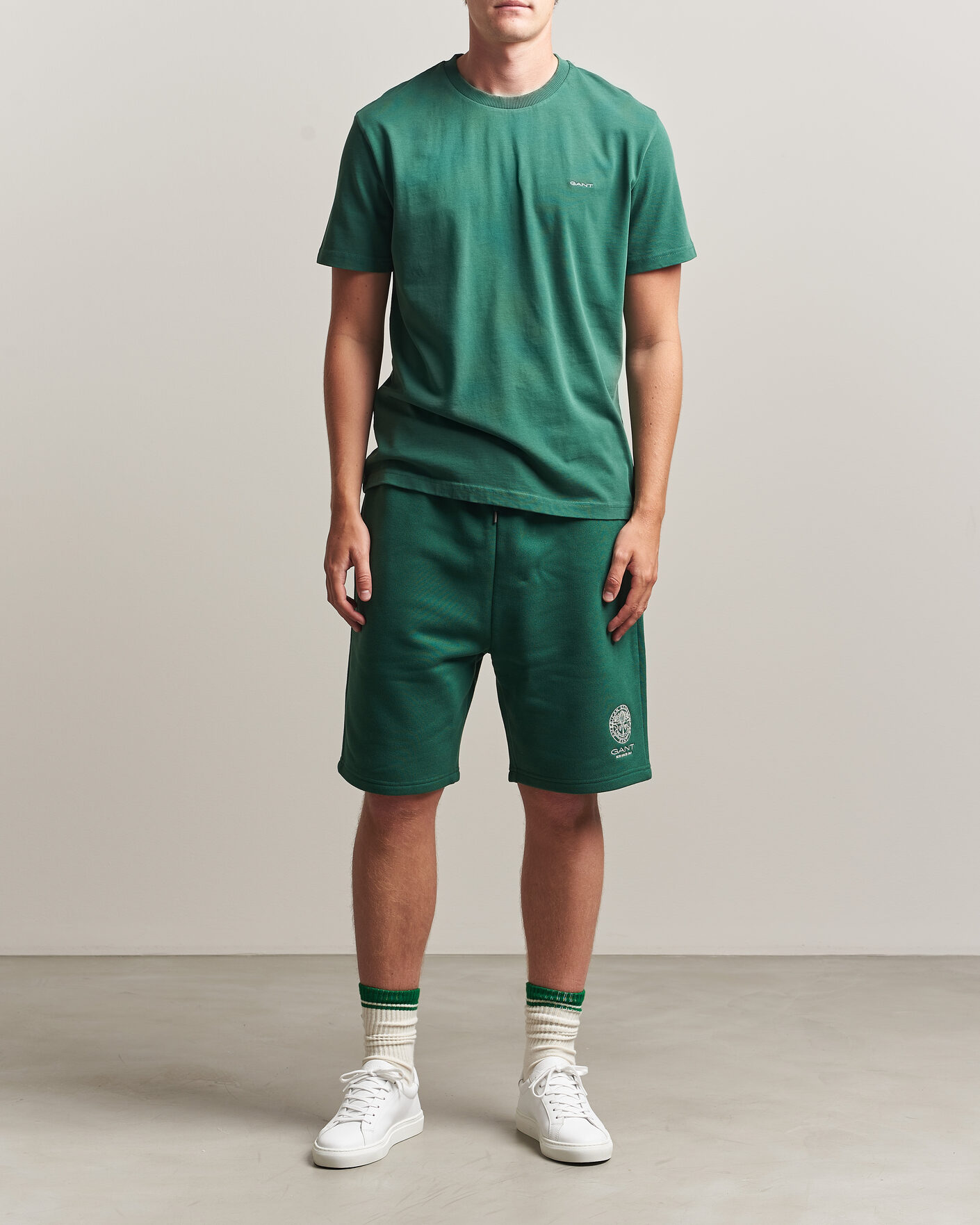 Herr | T-Shirts | Gant | Tournament Crew Neck T-Shirt Green