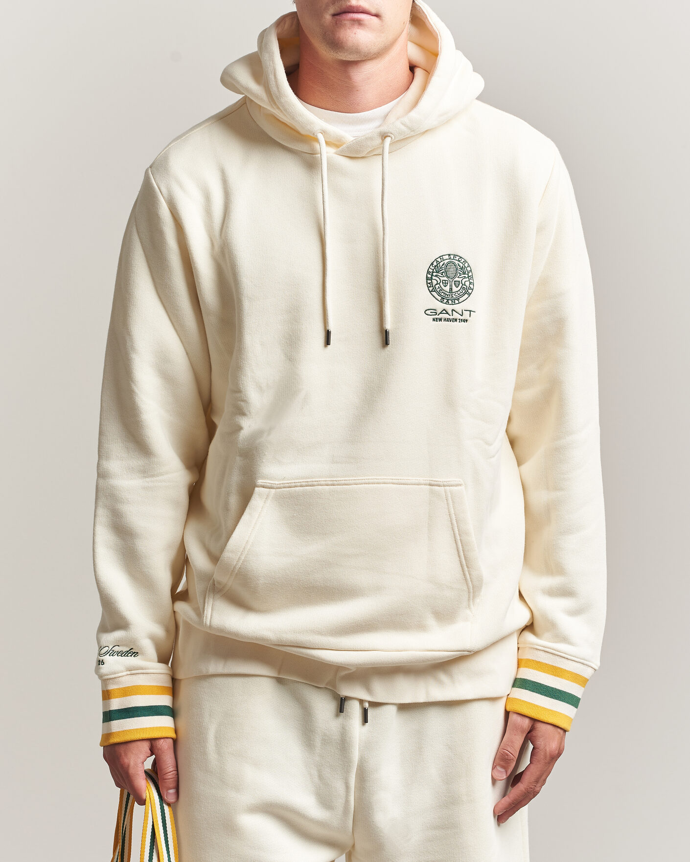 Herr | Tröjor | Gant | Tournament Hoodie Cream