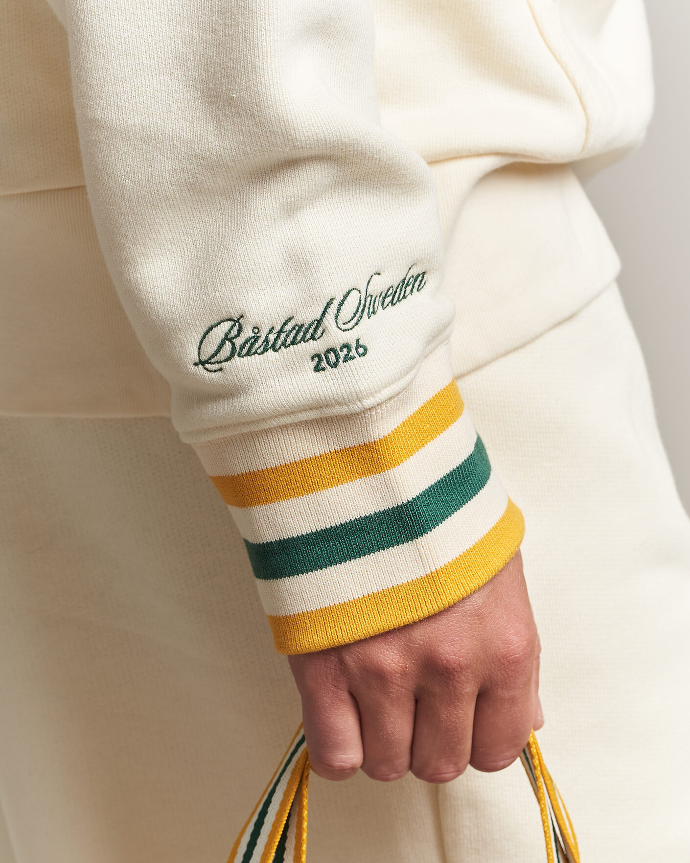Herr | Tröjor | Gant | Tournament Hoodie Cream