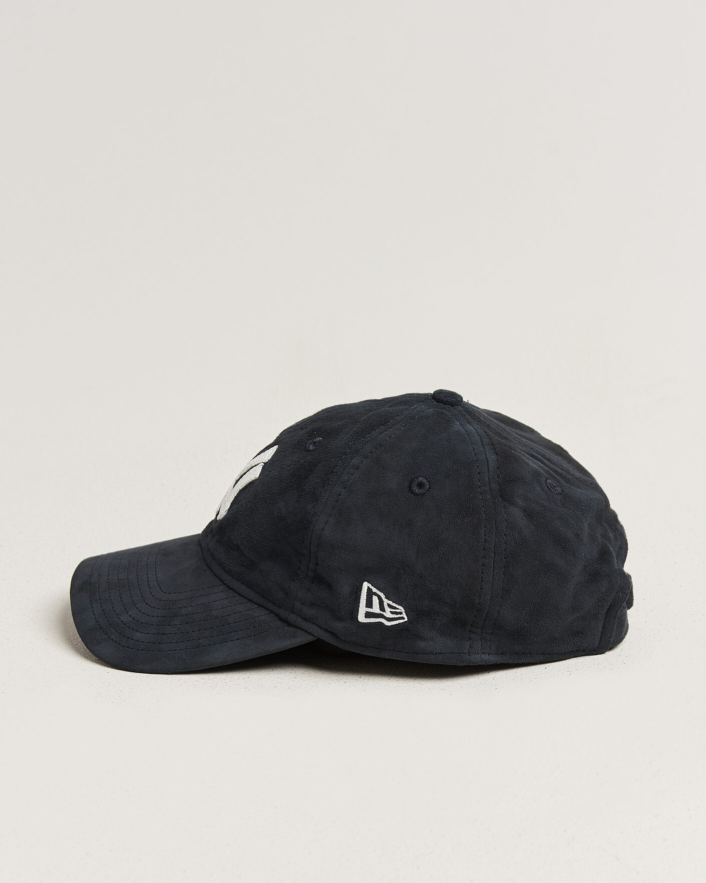 Herr | New Era 9Twenty Suede New York Yankees Cap Navy | New Era | 9Twenty Suede New York Yankees Cap Navy