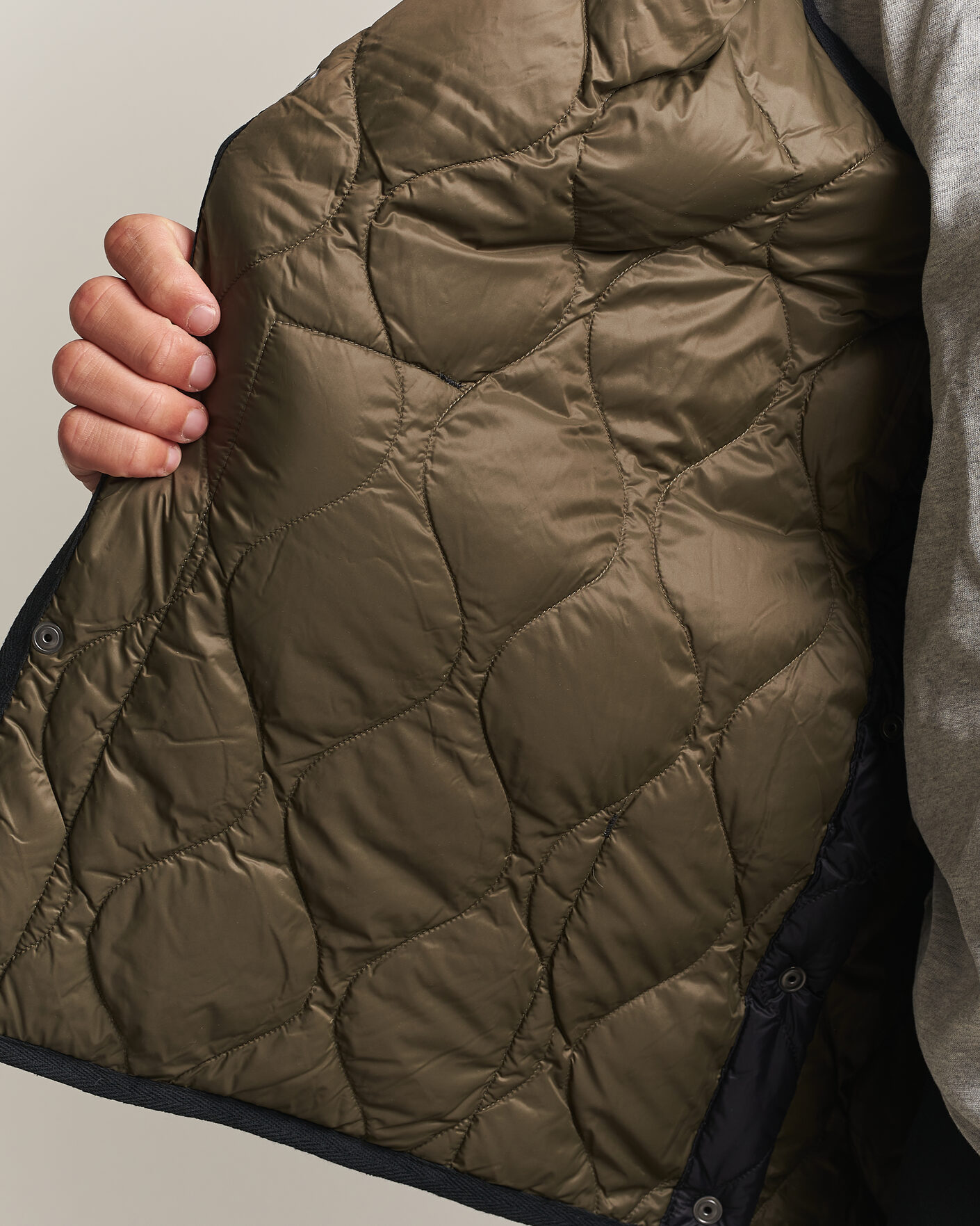 Herr | Västar | TAION | Military Crew Neck Down Vest Black