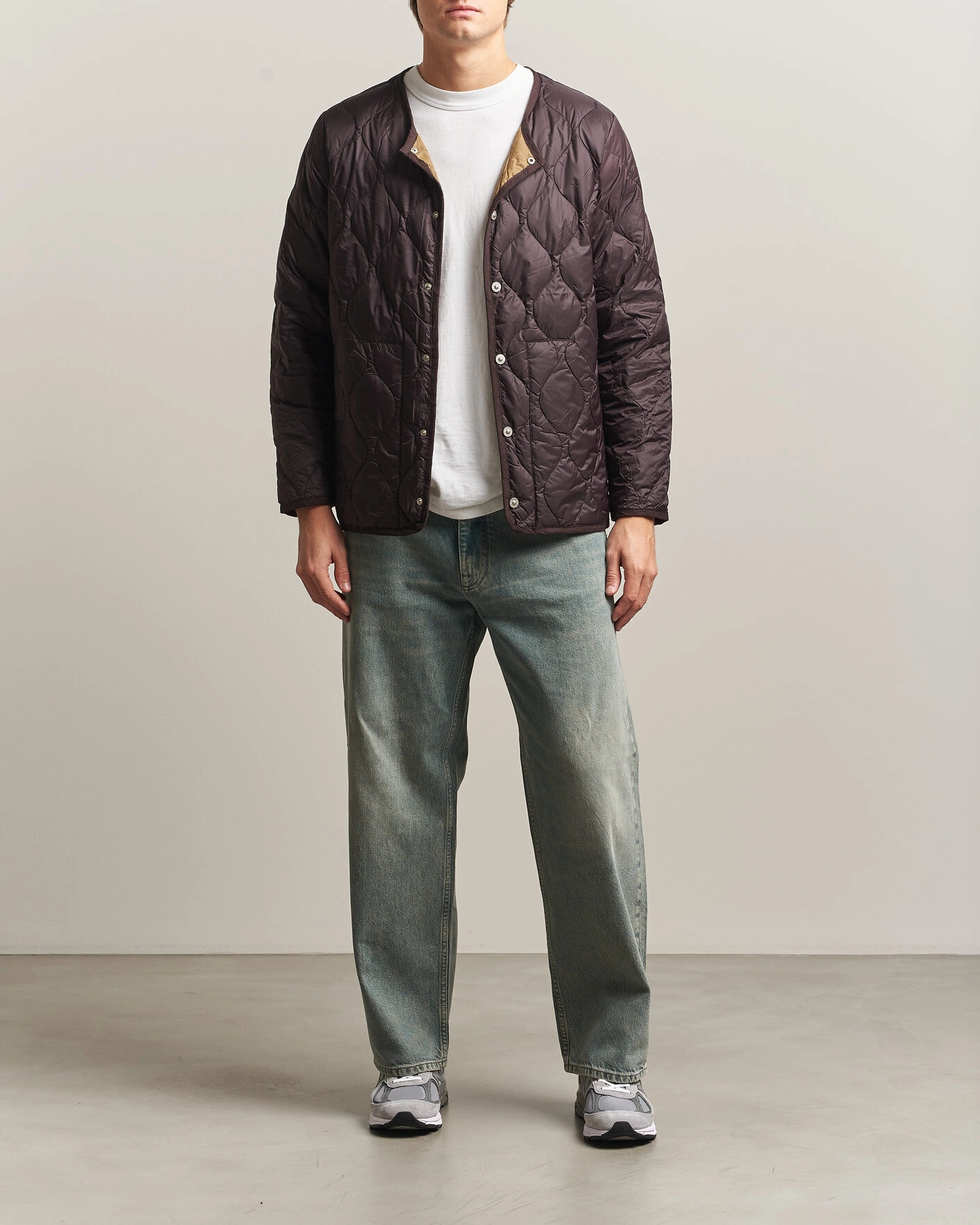 Herr | Jackor | TAION | Military Crew Neck Down Jacket Dark Choco