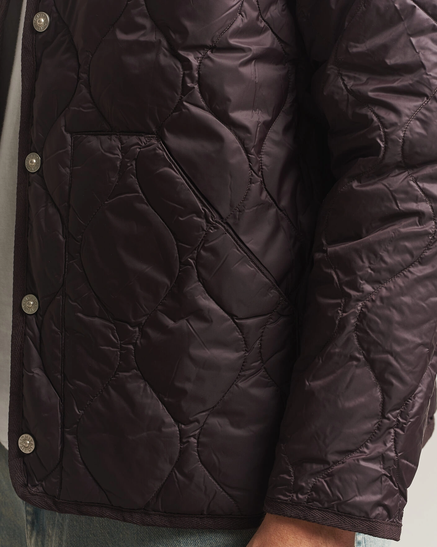 Herr | Jackor | TAION | Military Crew Neck Down Jacket Dark Choco