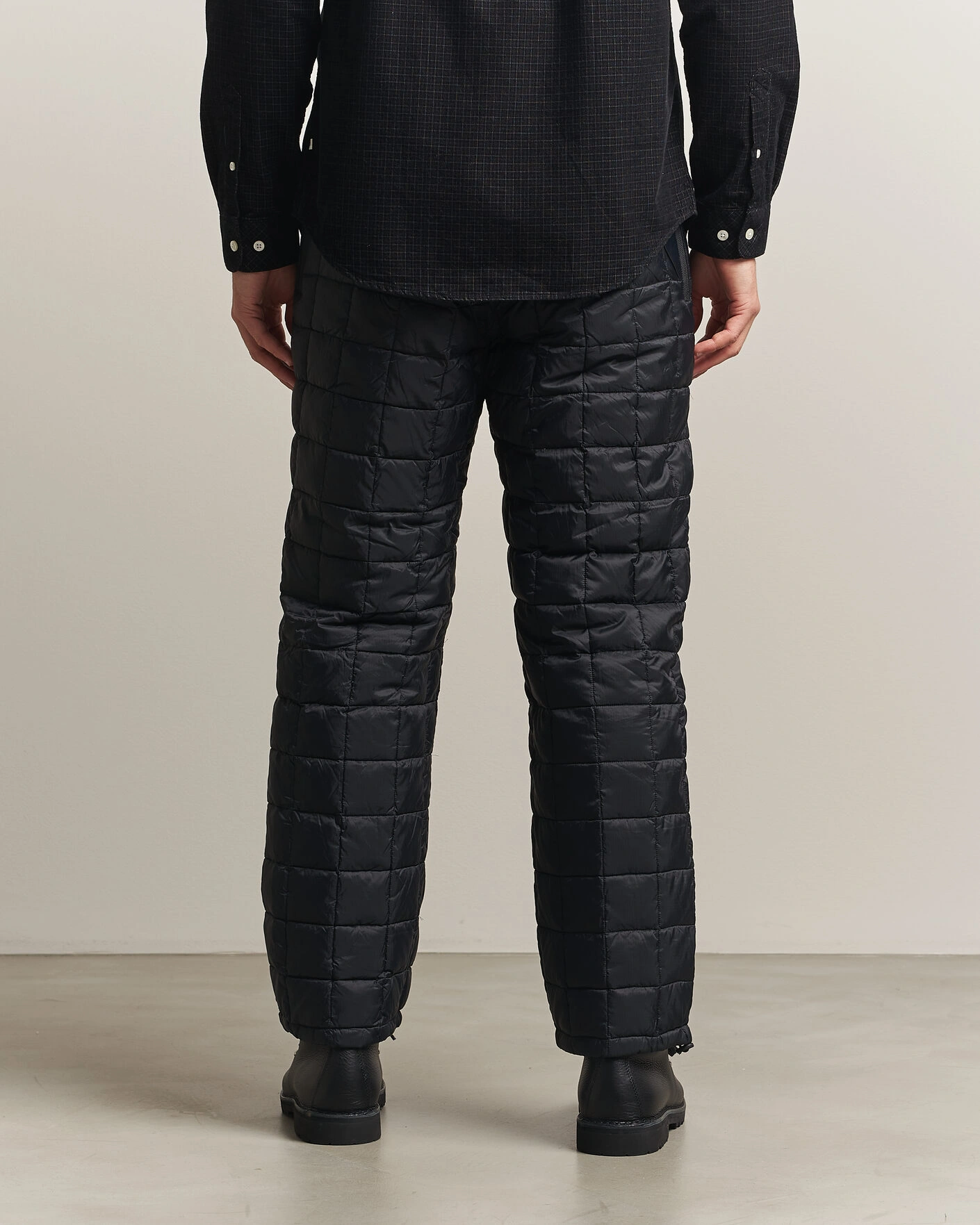 Herr | Byxor | TAION | Mountain Down Pants Black