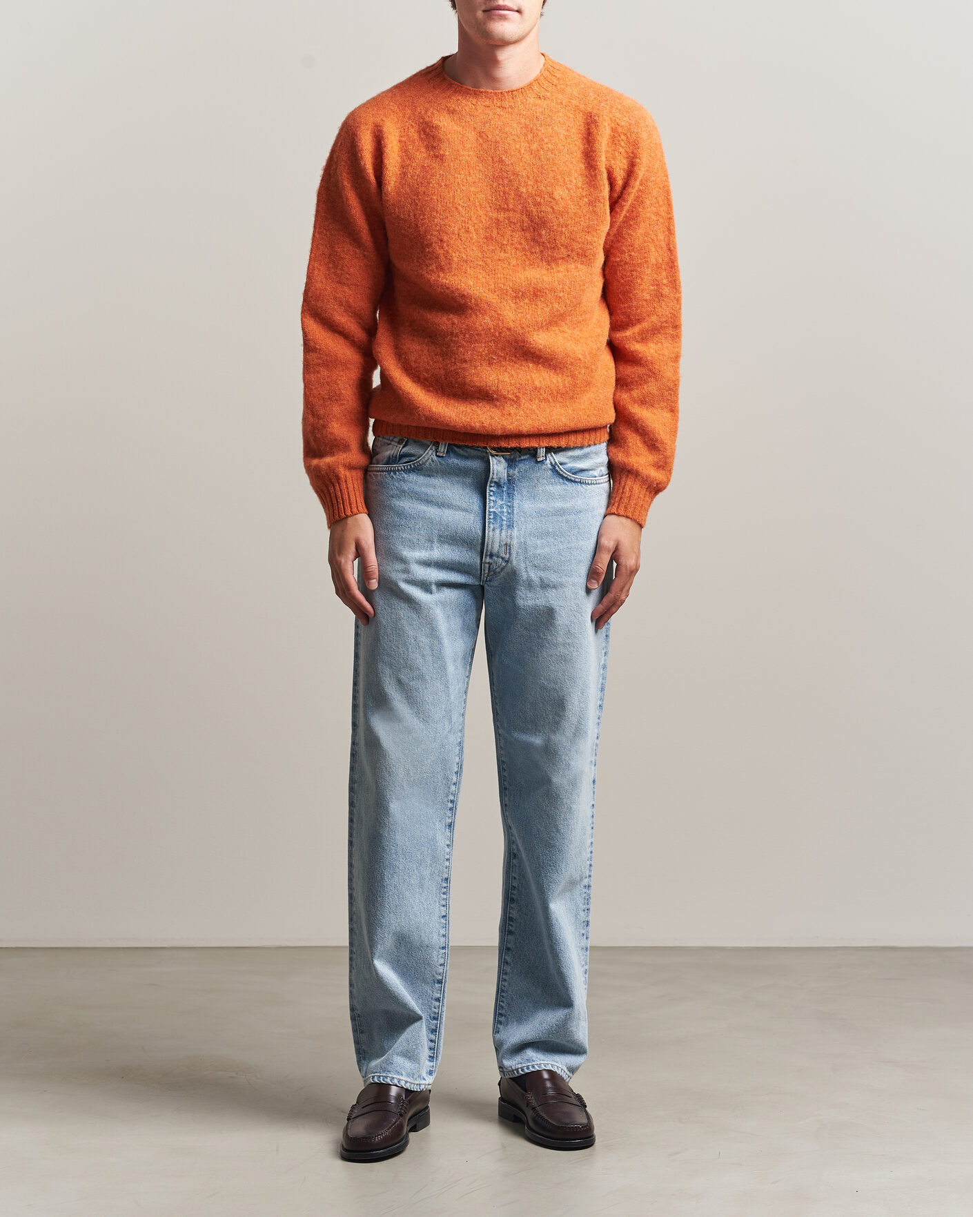 Herr | Tröjor | Harley Of Scotland | Brushed Supersoft Lambswool Crewneck Satsuma