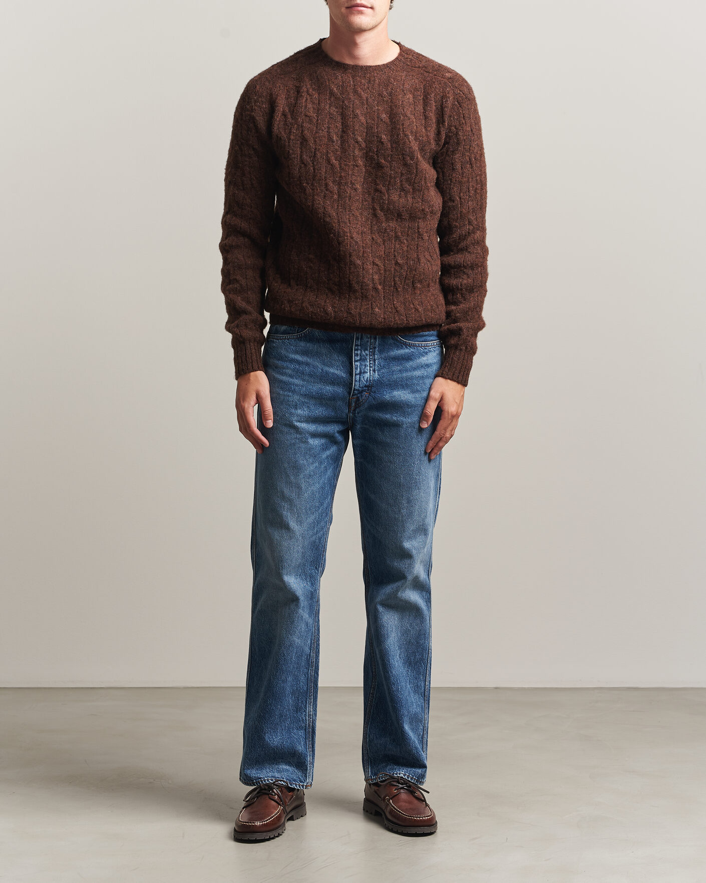 Herr | Tröjor | Harley Of Scotland | Brushed Supersoft Lambswool Cable Marron
