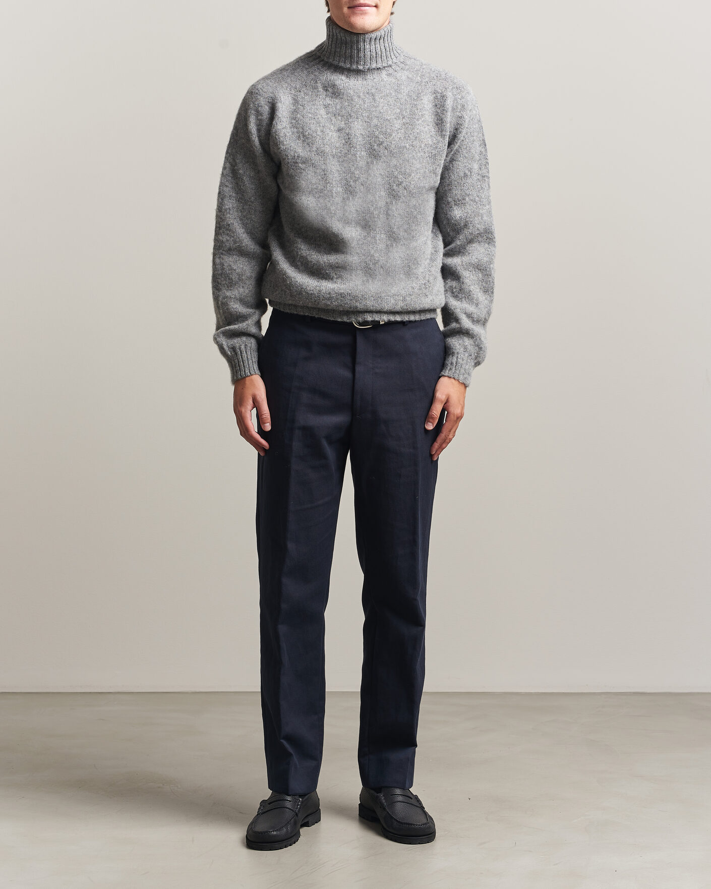 Herr | Tröjor | Harley Of Scotland | Brushed Supersoft Lambswool Rollneck Mid Grey