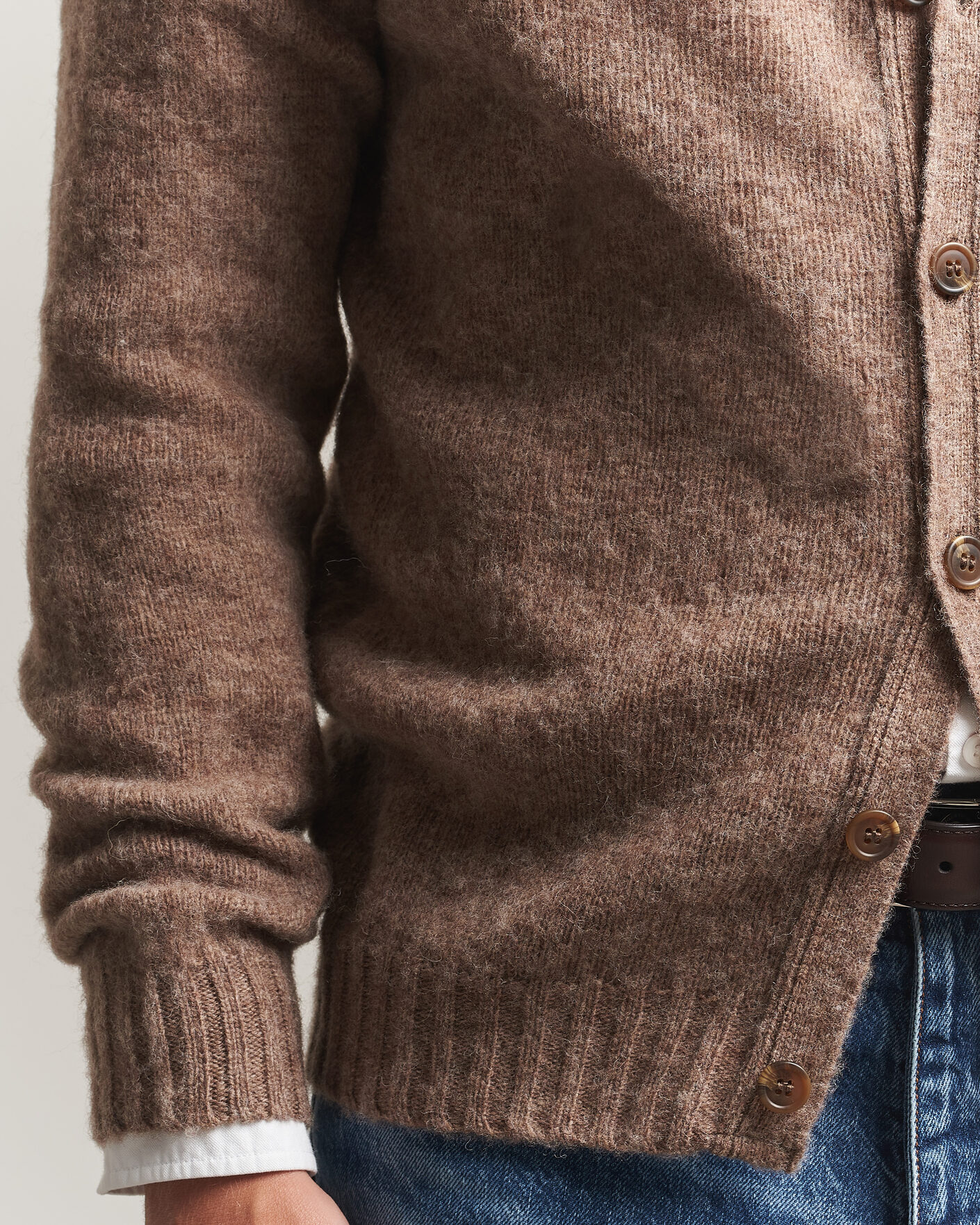 Herr | Tröjor | Harley Of Scotland | Brushed Supersoft Lambswool Cardigan Tundra