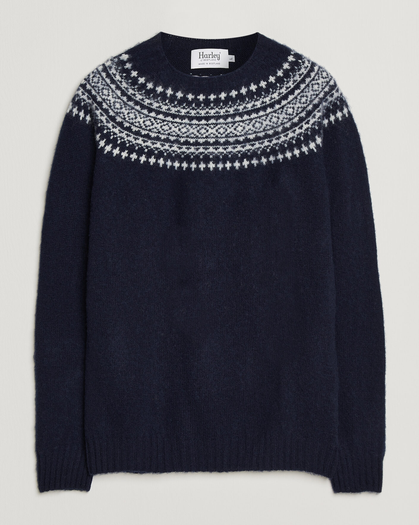 Herr | Tröjor | Harley Of Scotland | Brushed Supersoft Lambswool Yolk Fairisle Navy/Snow White