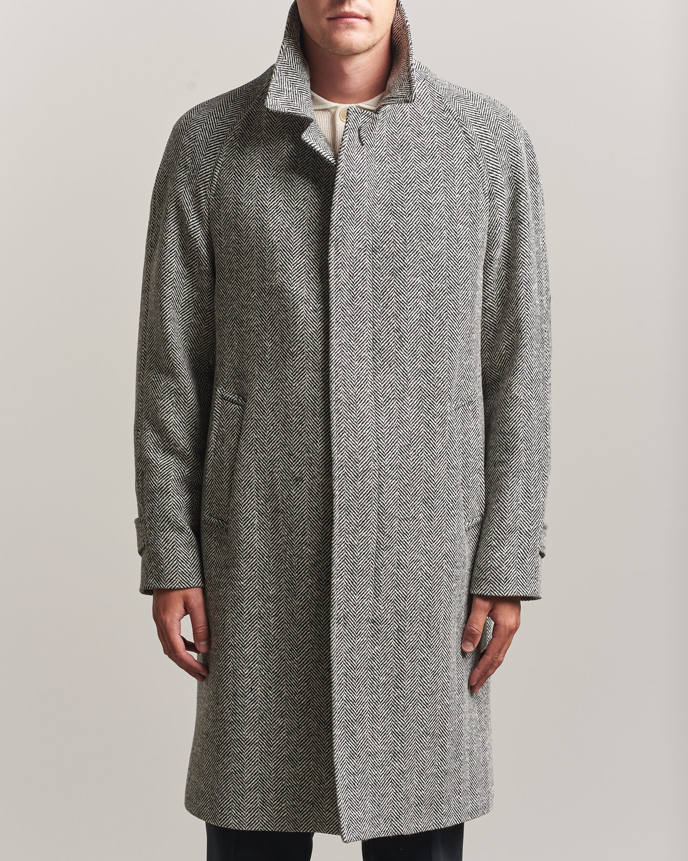 Herr | Jackor | Lardini | Wool Herringbone Raglan Coat Dark Grey