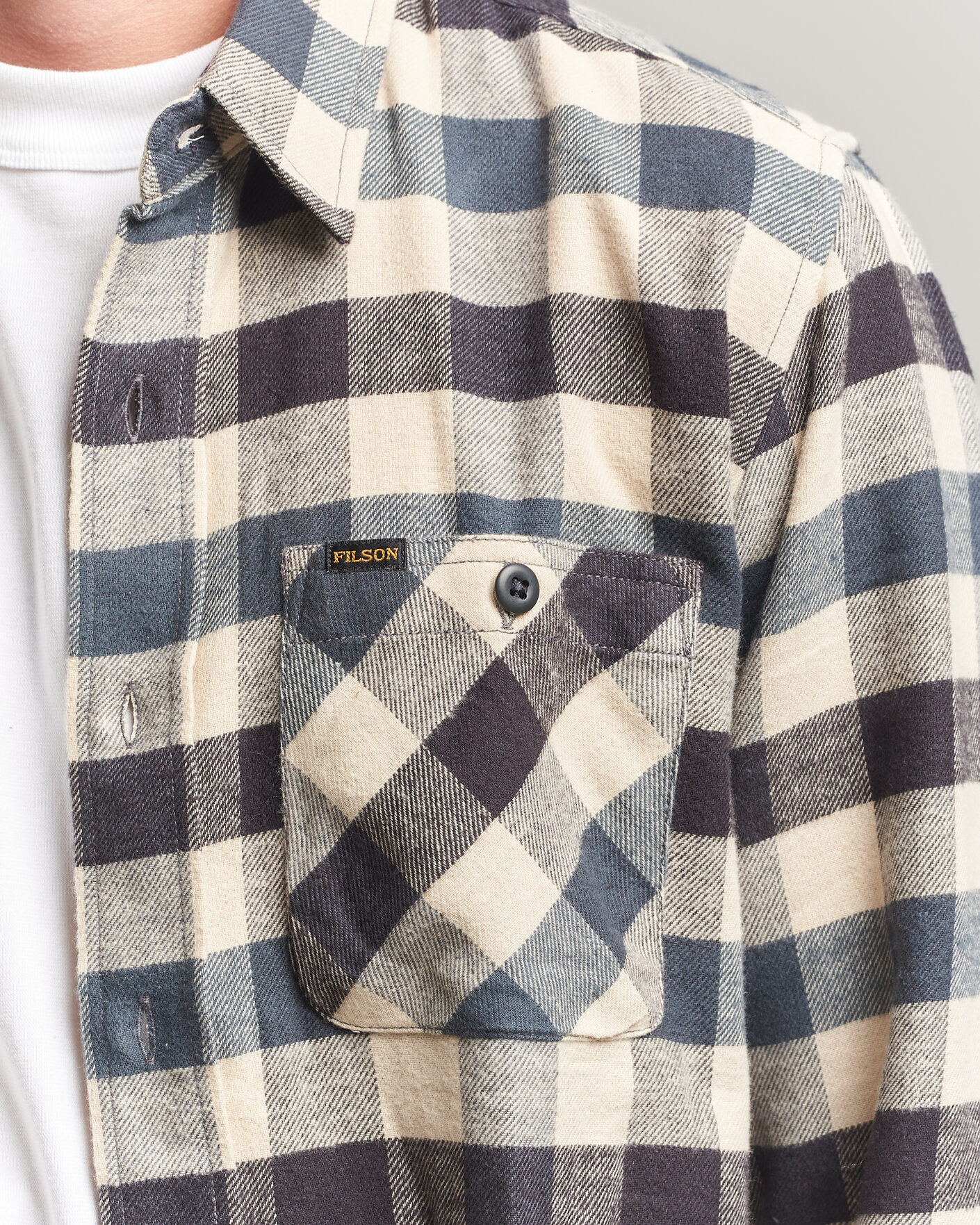 Herr | Skjortor | Filson | The Rangeland Flannel Shirt Charcoal