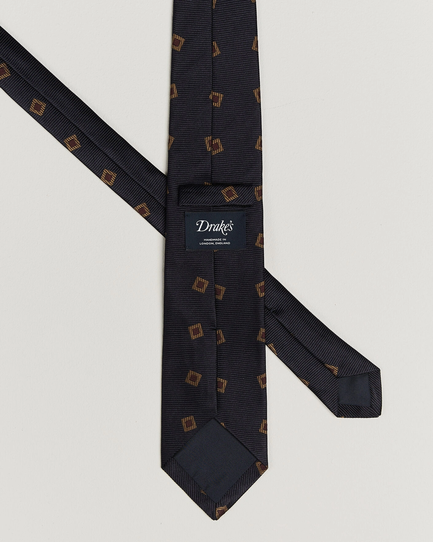 Herr | Slipsar | Drake's | Diamond Motif Silk Tie Navy/Gold/Red