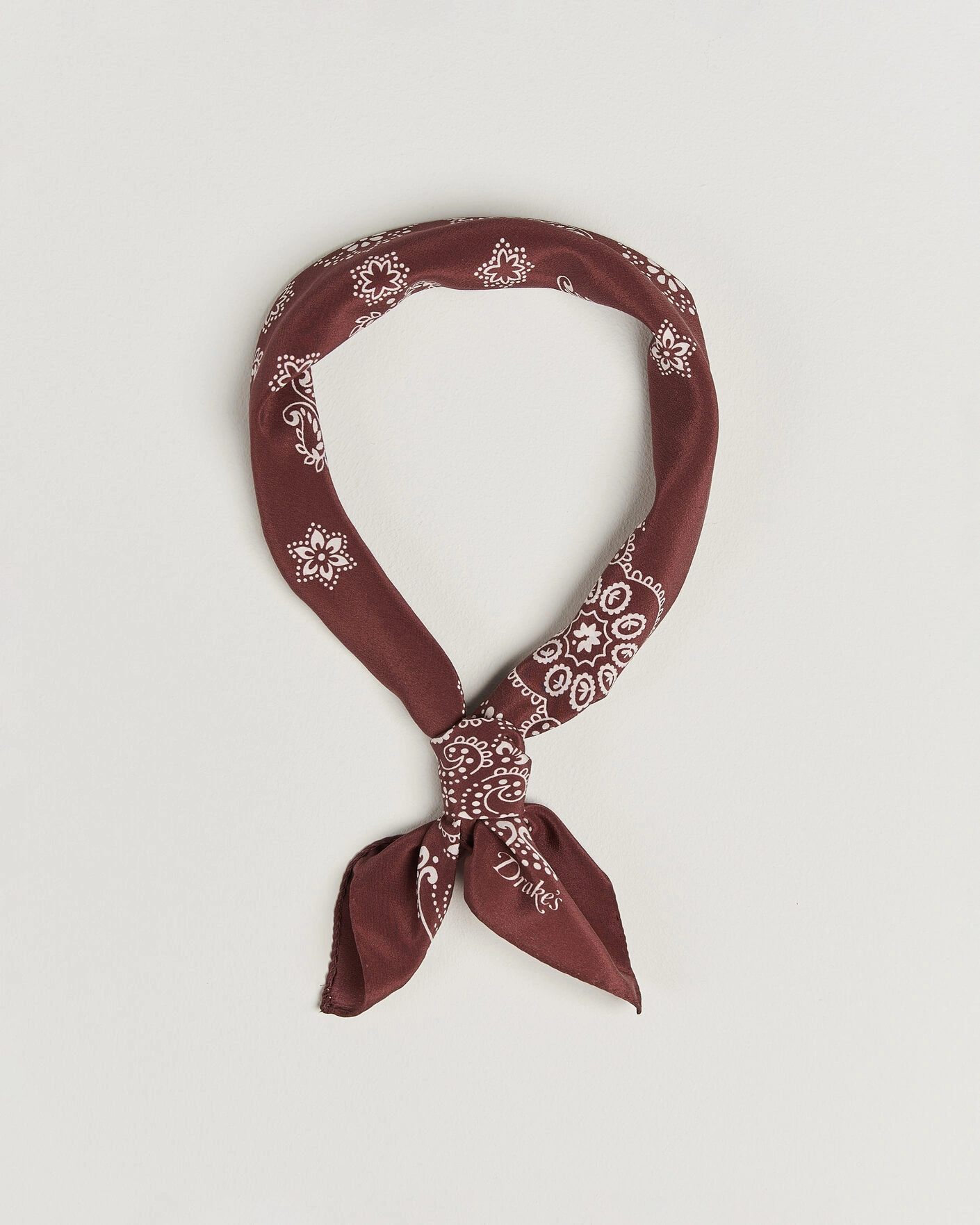 Herr | Scarves | Drake's | Traditional Silk Bandana Burgundy