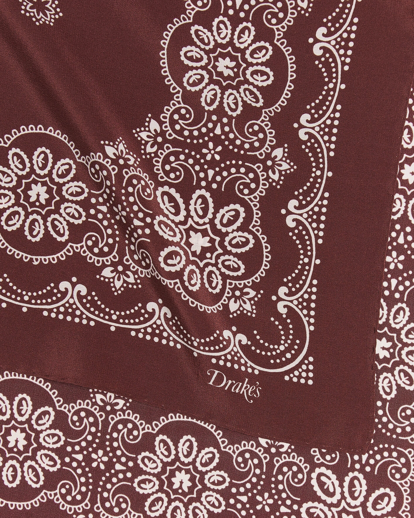 Herr | Scarves | Drake's | Traditional Silk Bandana Burgundy