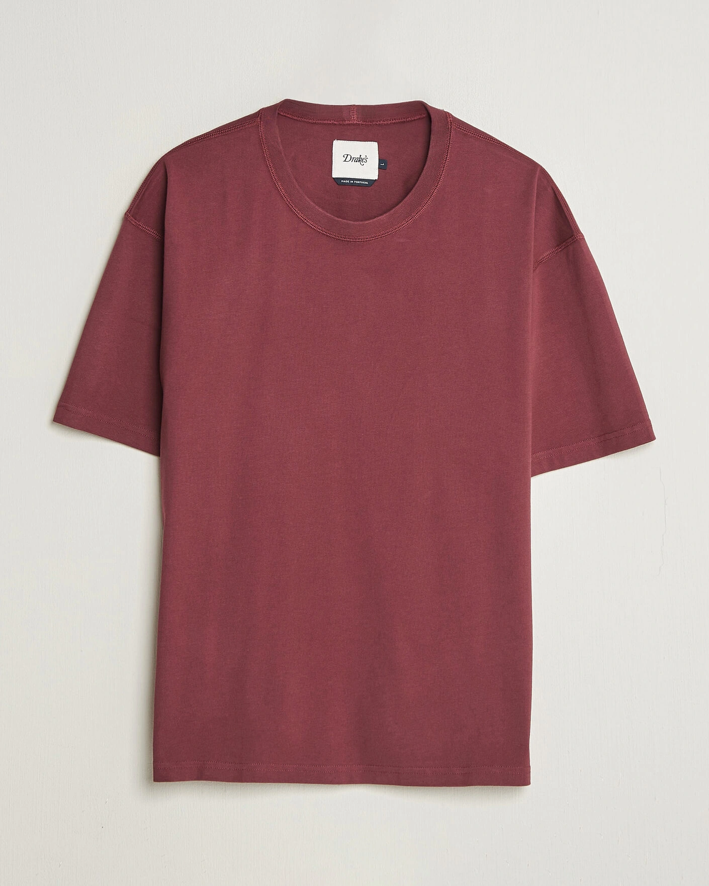 Herr | T-Shirts | Drake's | O´Clock Back Print Hiking T-Shirt Dark Plum