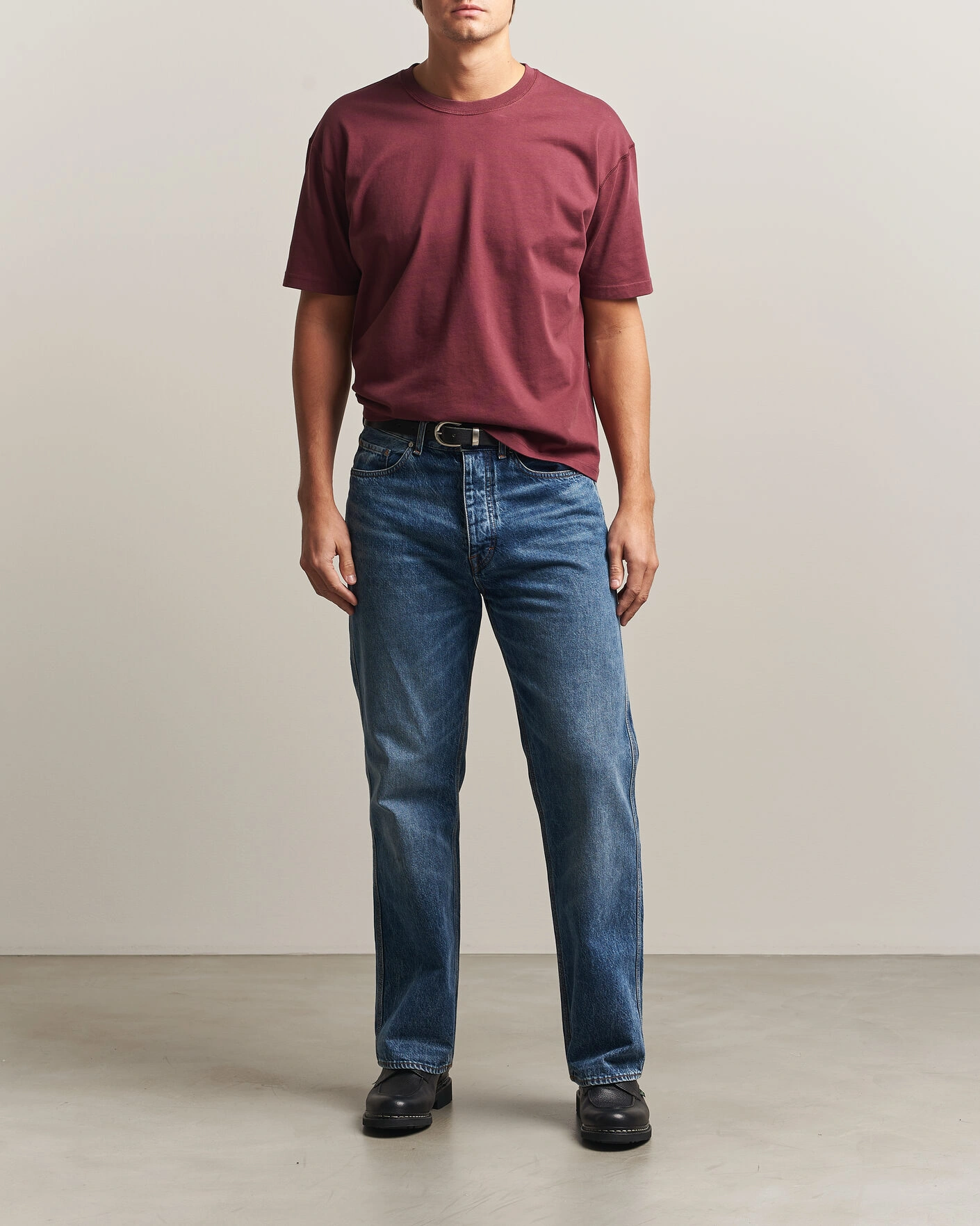 Herr | T-Shirts | Drake's | O´Clock Back Print Hiking T-Shirt Dark Plum