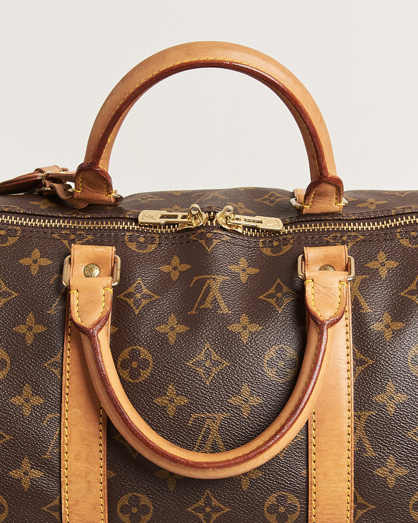 Herr | Pre-Owned & Vintage Bags | Louis Vuitton Pre-Owned | Keepall Bandouliére 55 Monogram