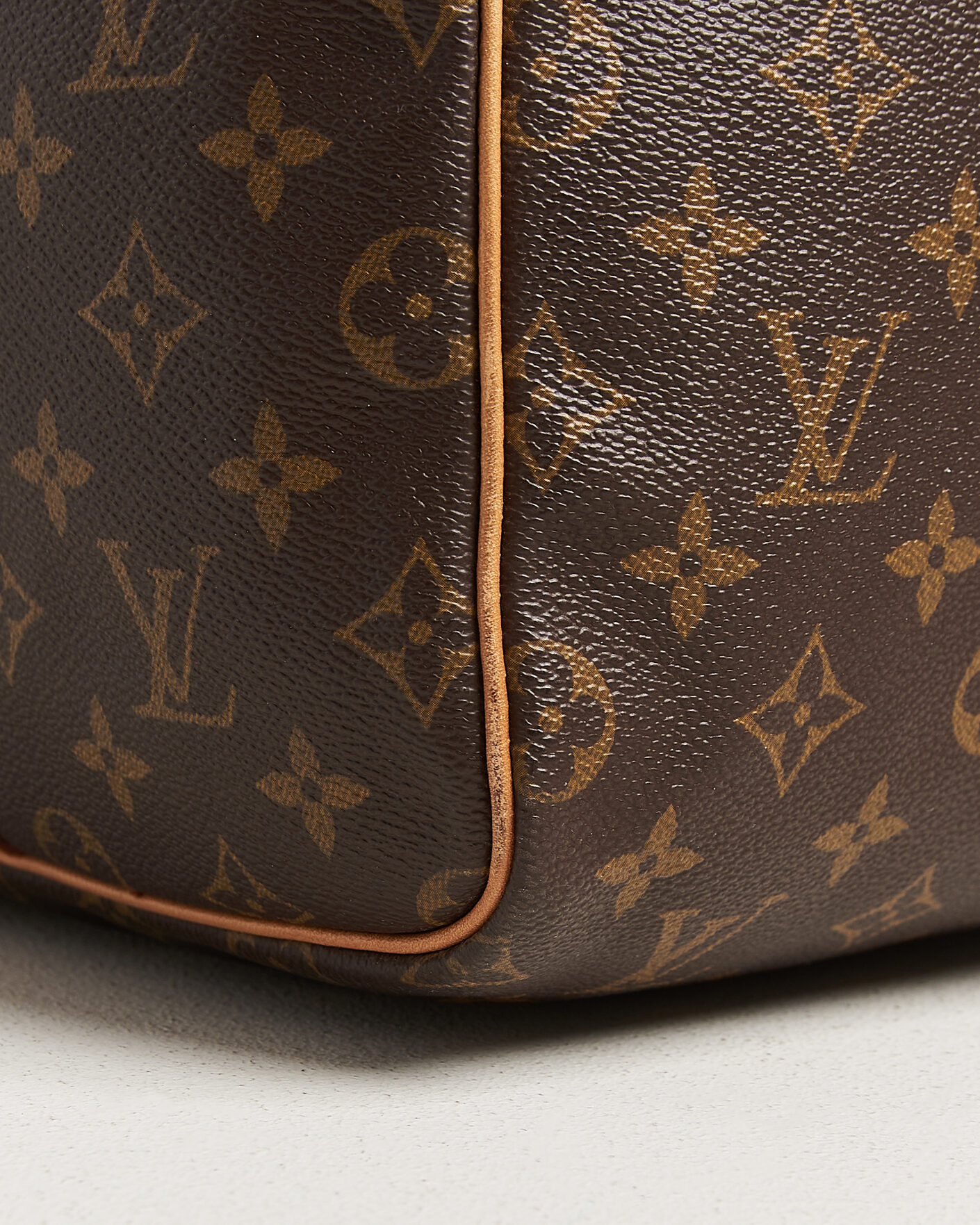 Herr | Pre-Owned & Vintage Bags | Louis Vuitton Pre-Owned | Keepall Bandouliére 55 Monogram