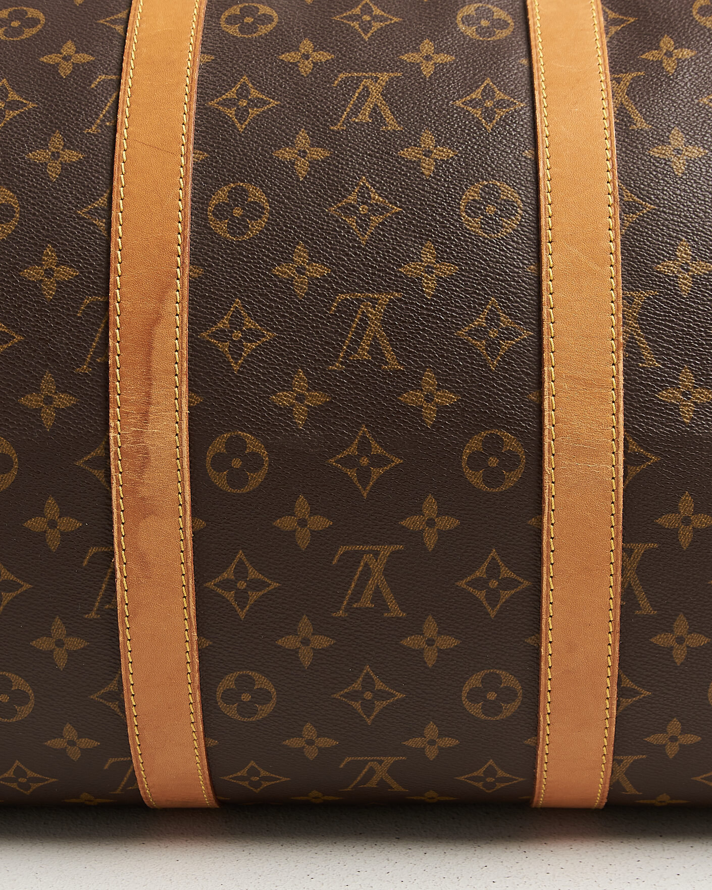 Herr | Pre-Owned & Vintage Bags | Louis Vuitton Pre-Owned | Keepall Bandouliére 55 Monogram