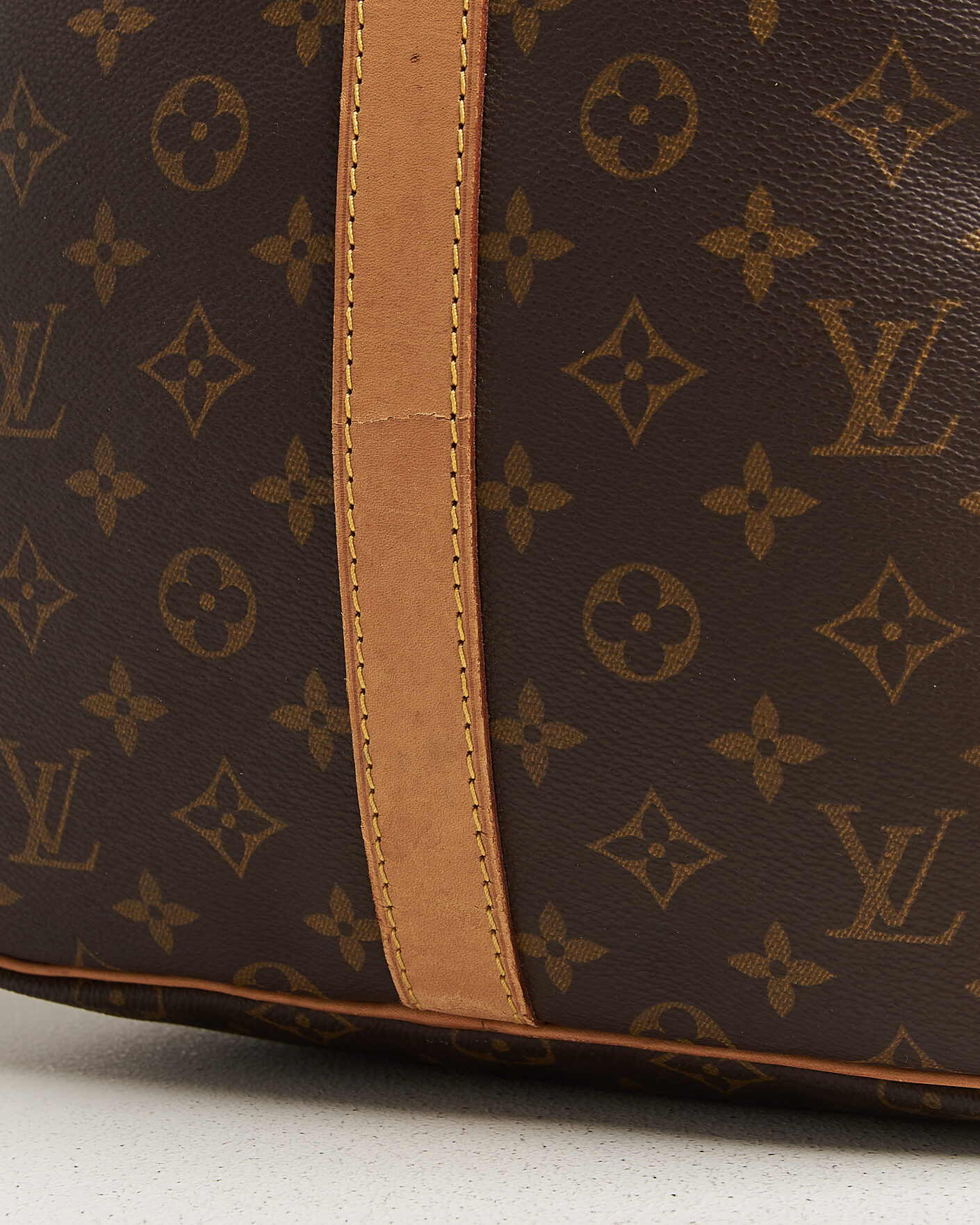 Herr | Pre-Owned & Vintage Bags | Louis Vuitton Pre-Owned | Keepall Bandouliére 55 Monogram