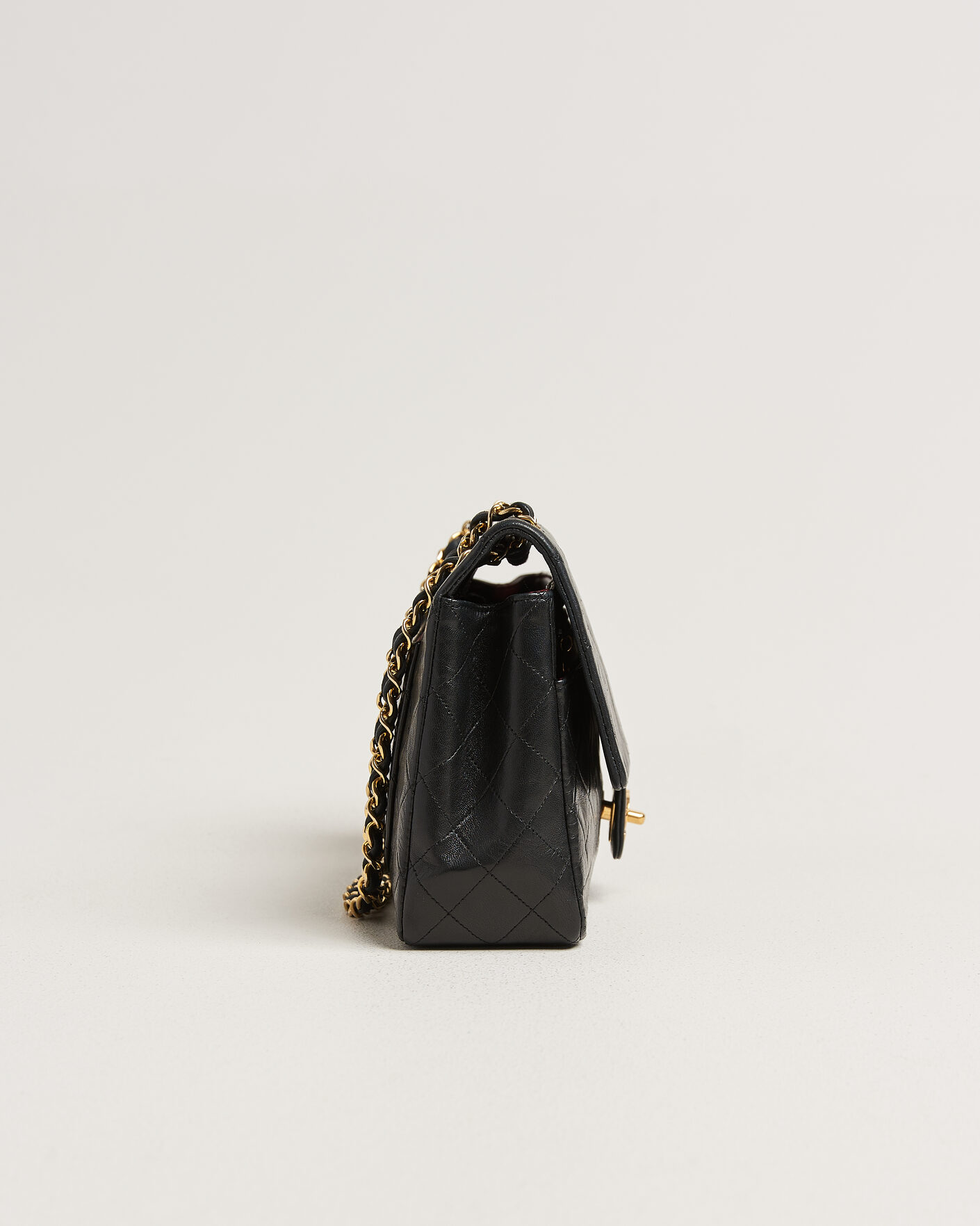 Herr | Pre-Owned & Vintage Bags | Chanel Pre-Owned | Vintage Classic Flap Bag Lambskin Black