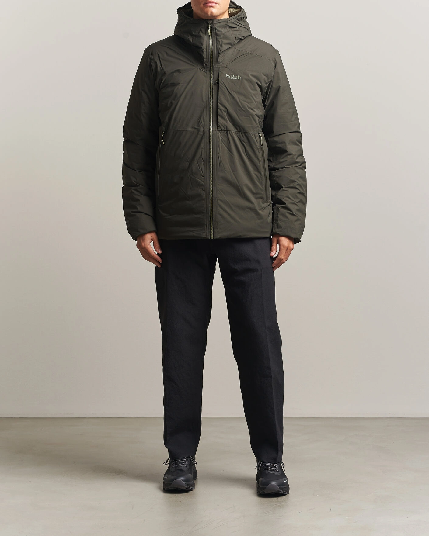 Herr | Jackor | Rab | Microlight Waterproof Shield Jacket Dark Army