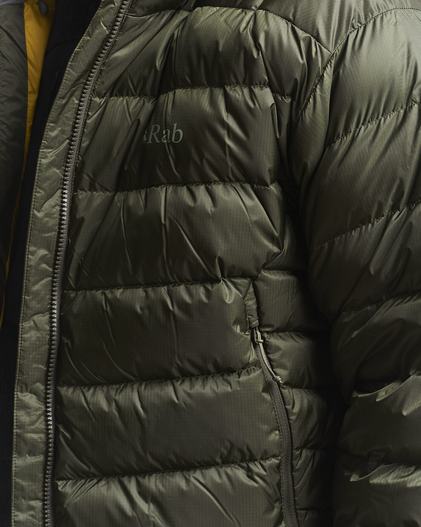 Herr | Jackor | Rab | Electron Pro Hoody Mid Down Jacket Army