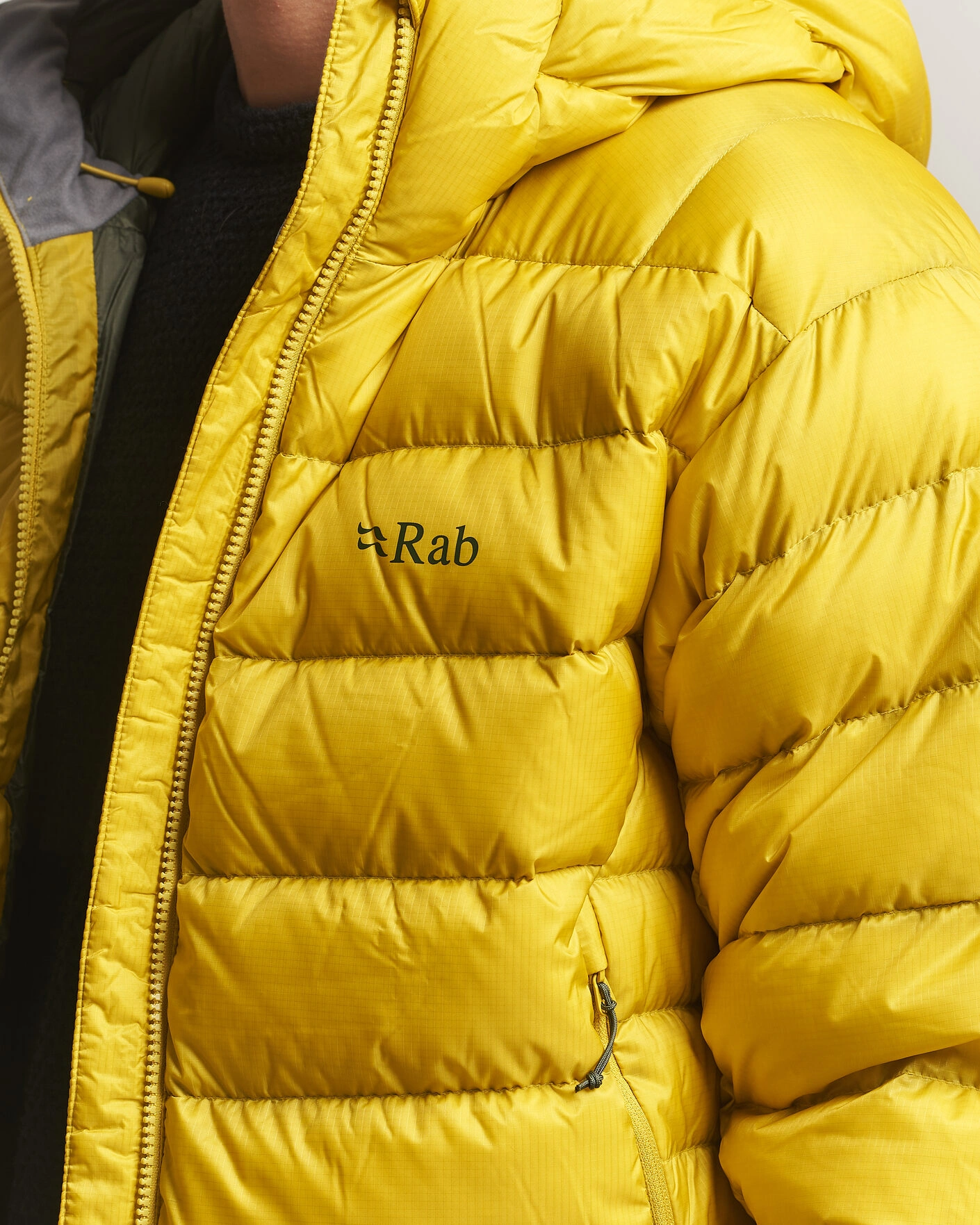Herr | Jackor | Rab | Electron Pro Hoody Mid Down Jacket Dark Pollen