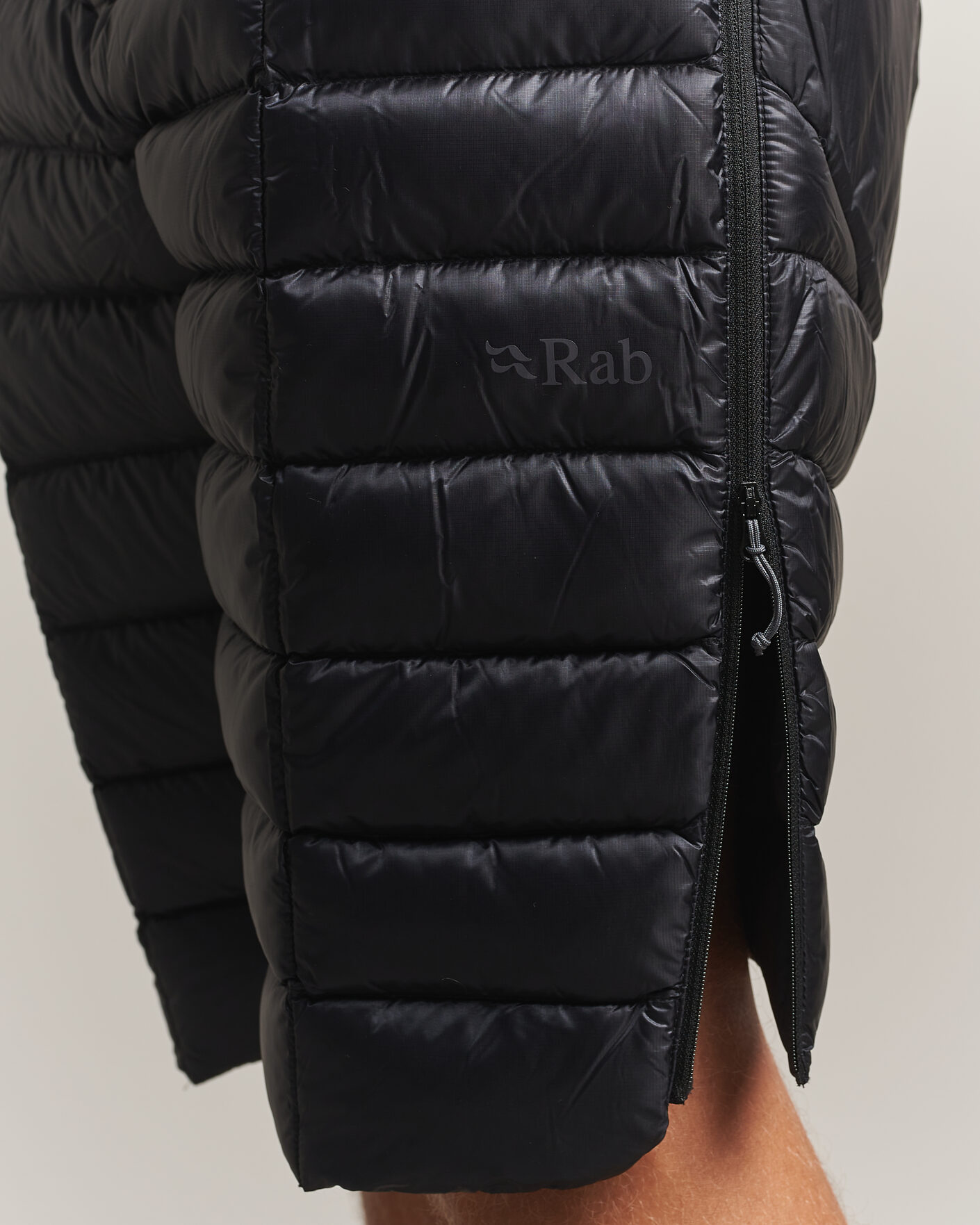 Herr | Shorts | Rab | Mythic Down Shorts Black