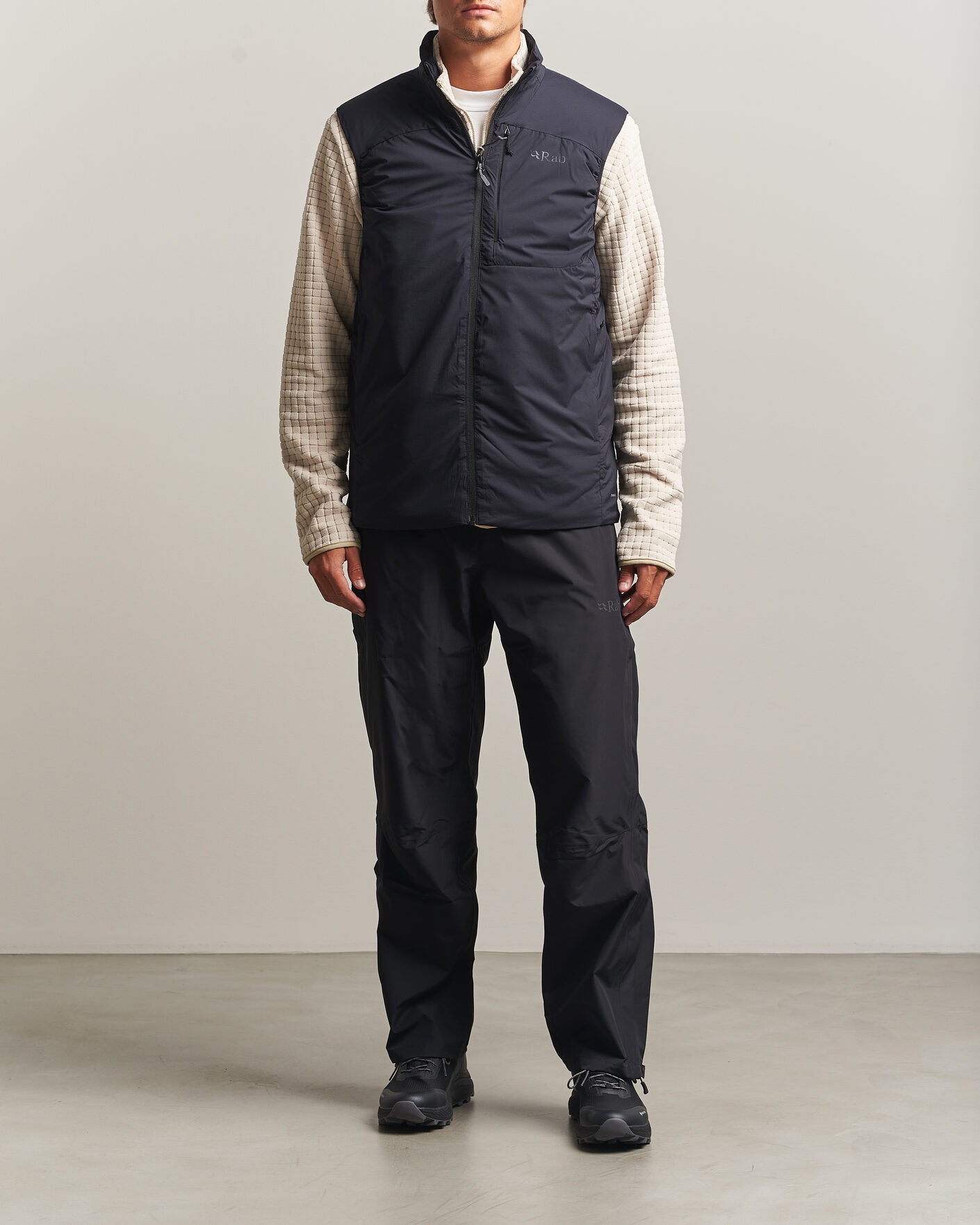Herr | Västar | Rab | Xenair Padded Vest Black