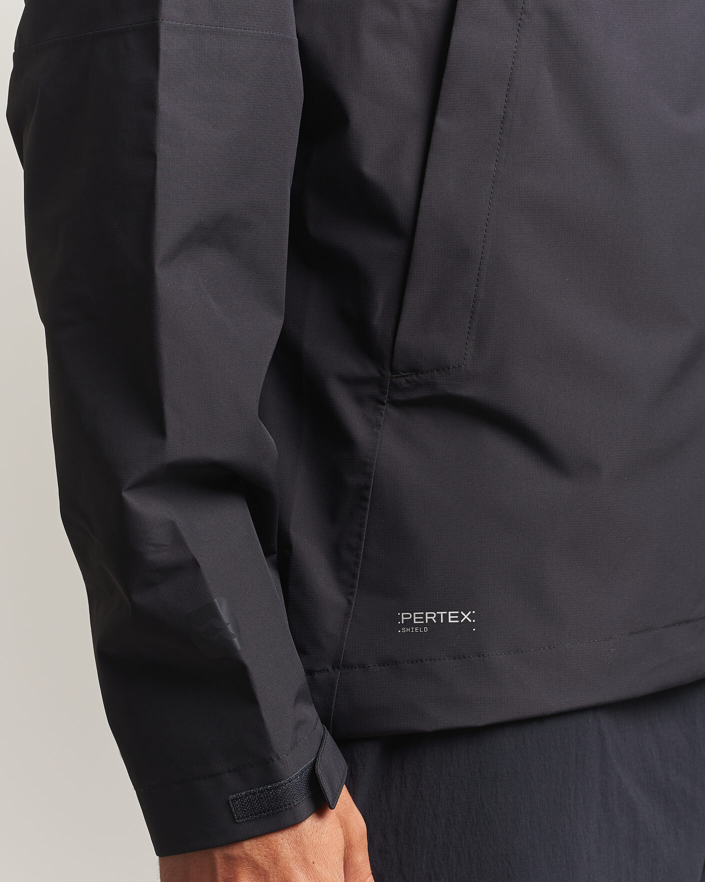 Herr | Jackor | Rab | Downpour Waterproof Jacket Black